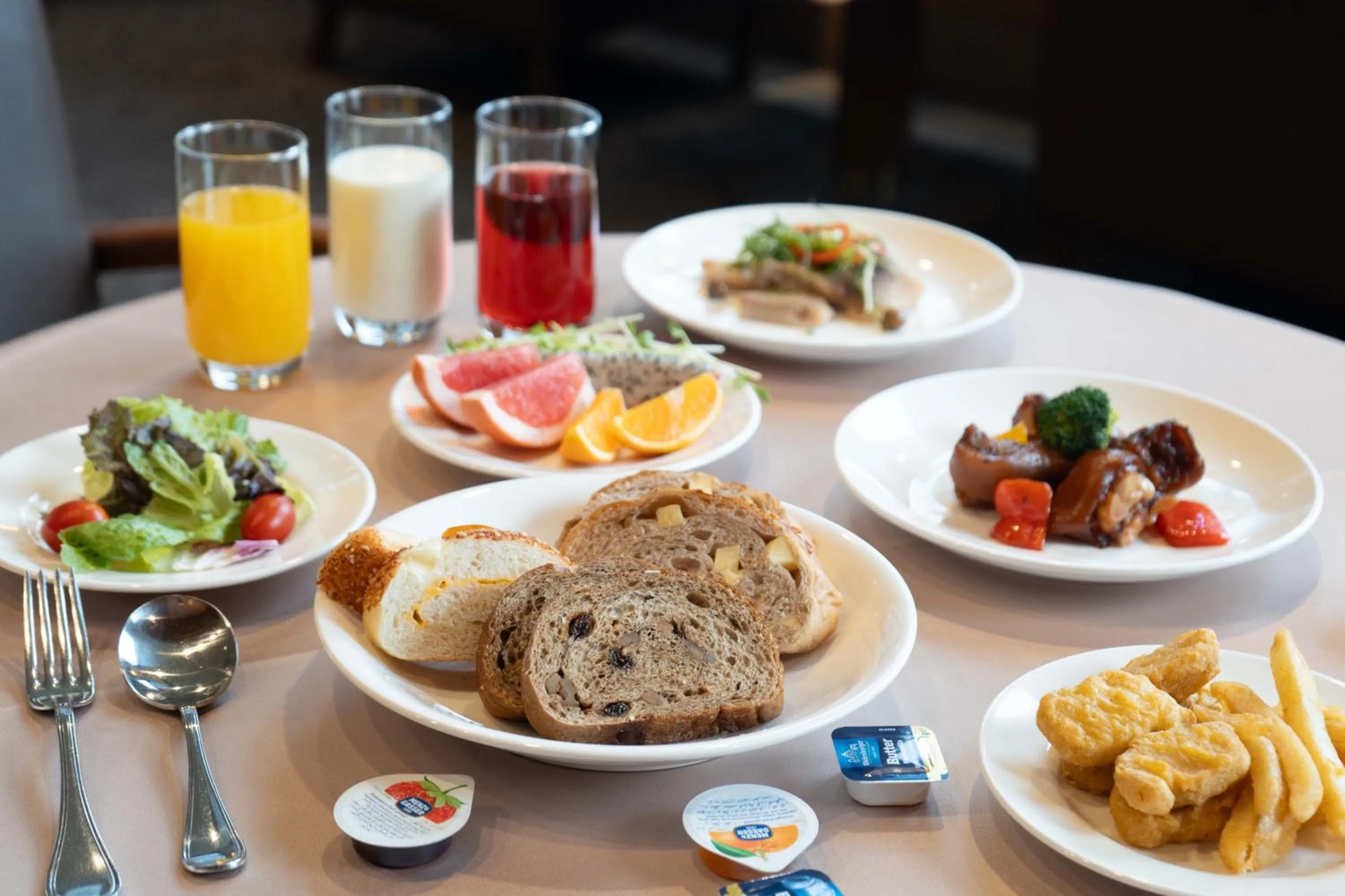 Breakfast in Tempus Hotel