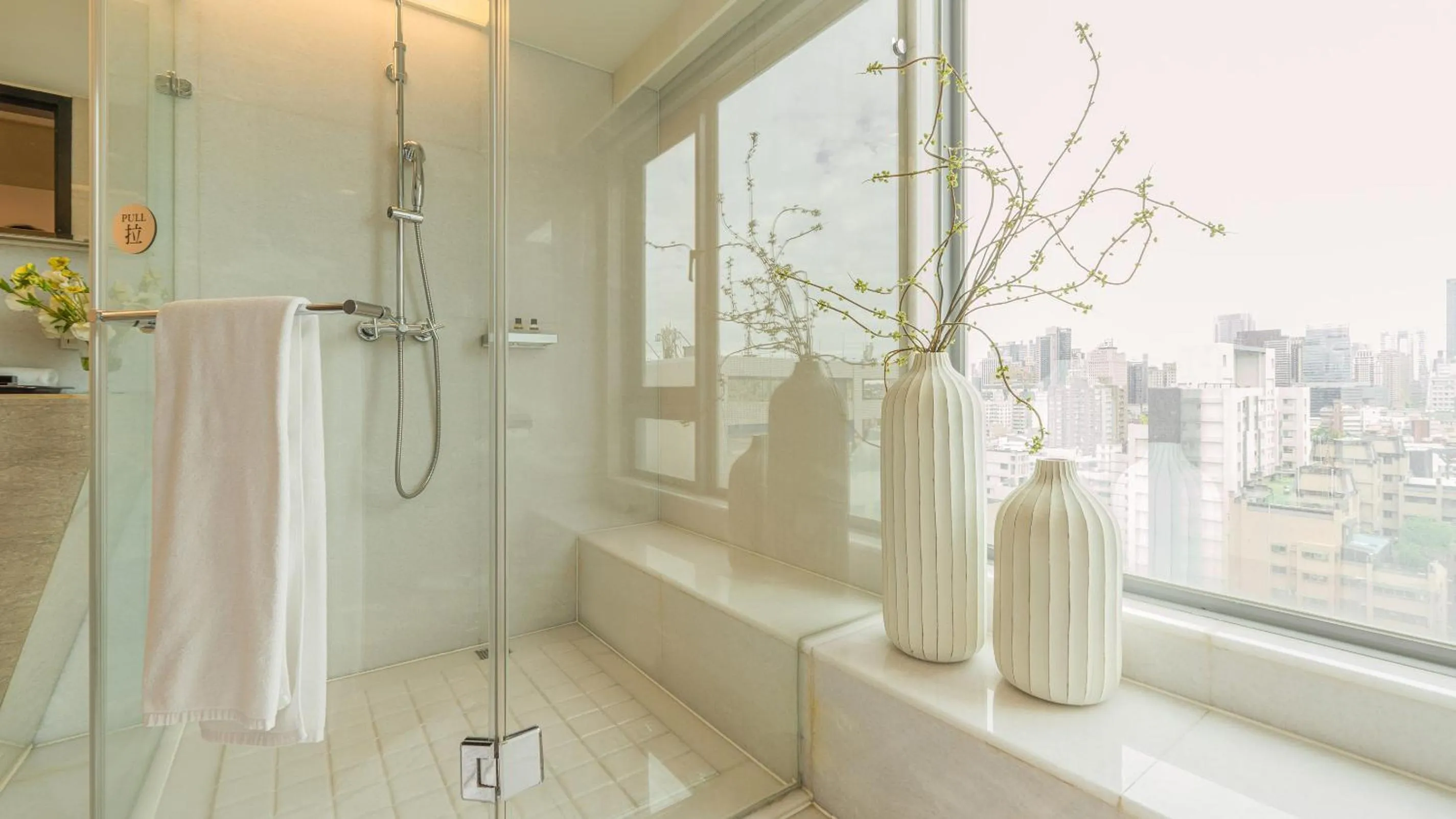 Bathroom in Tempus Hotel