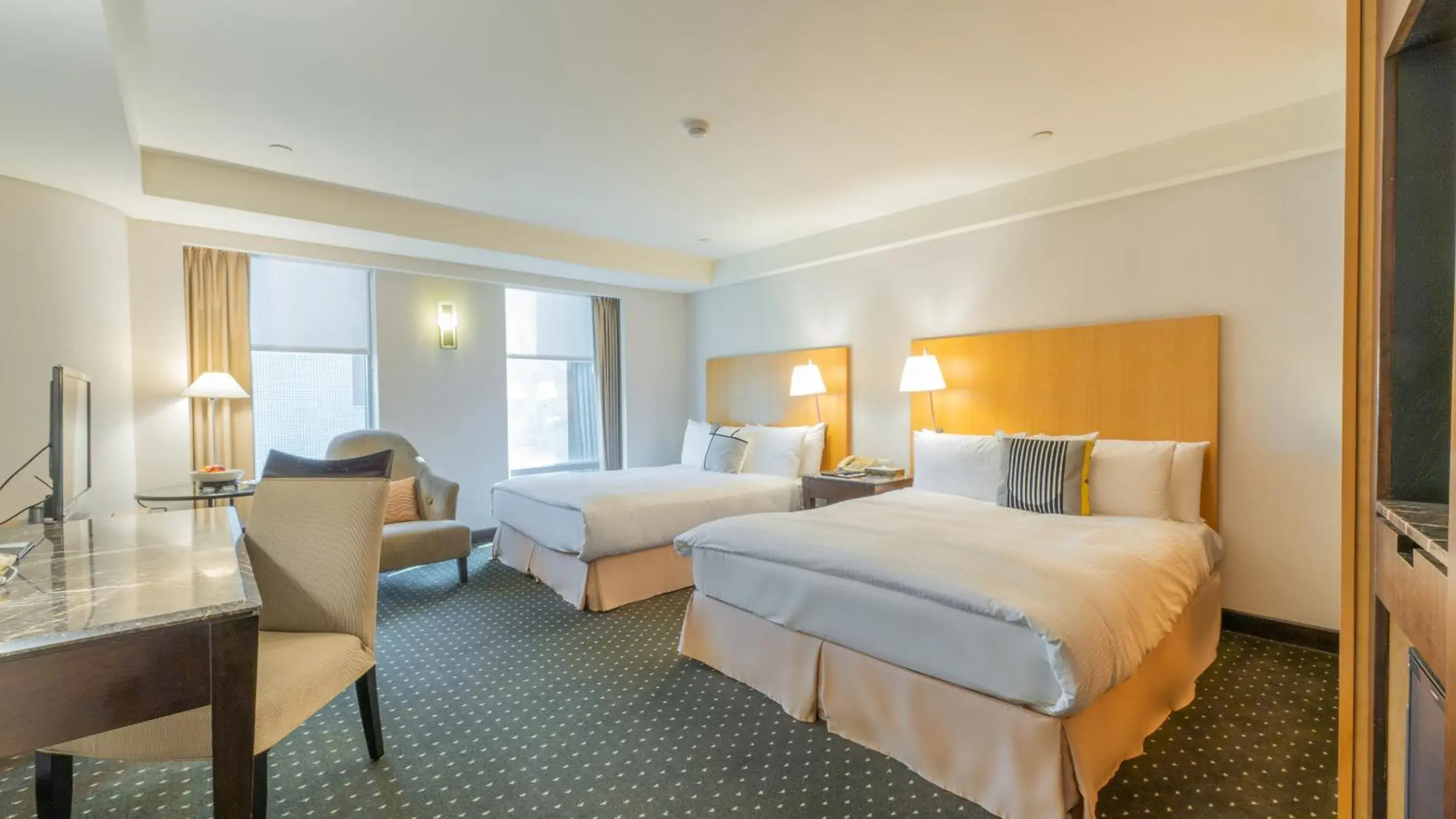 Classic Quadruple Room in Tempus Hotel Classic Quadruple Room in Tempus Hotel