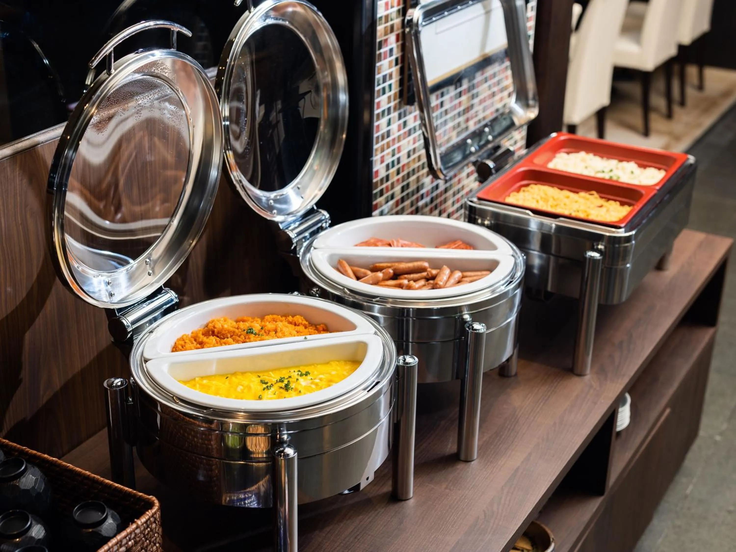 Restaurant/places to eat in APA Hotel Kyoto Eki Horikawadori