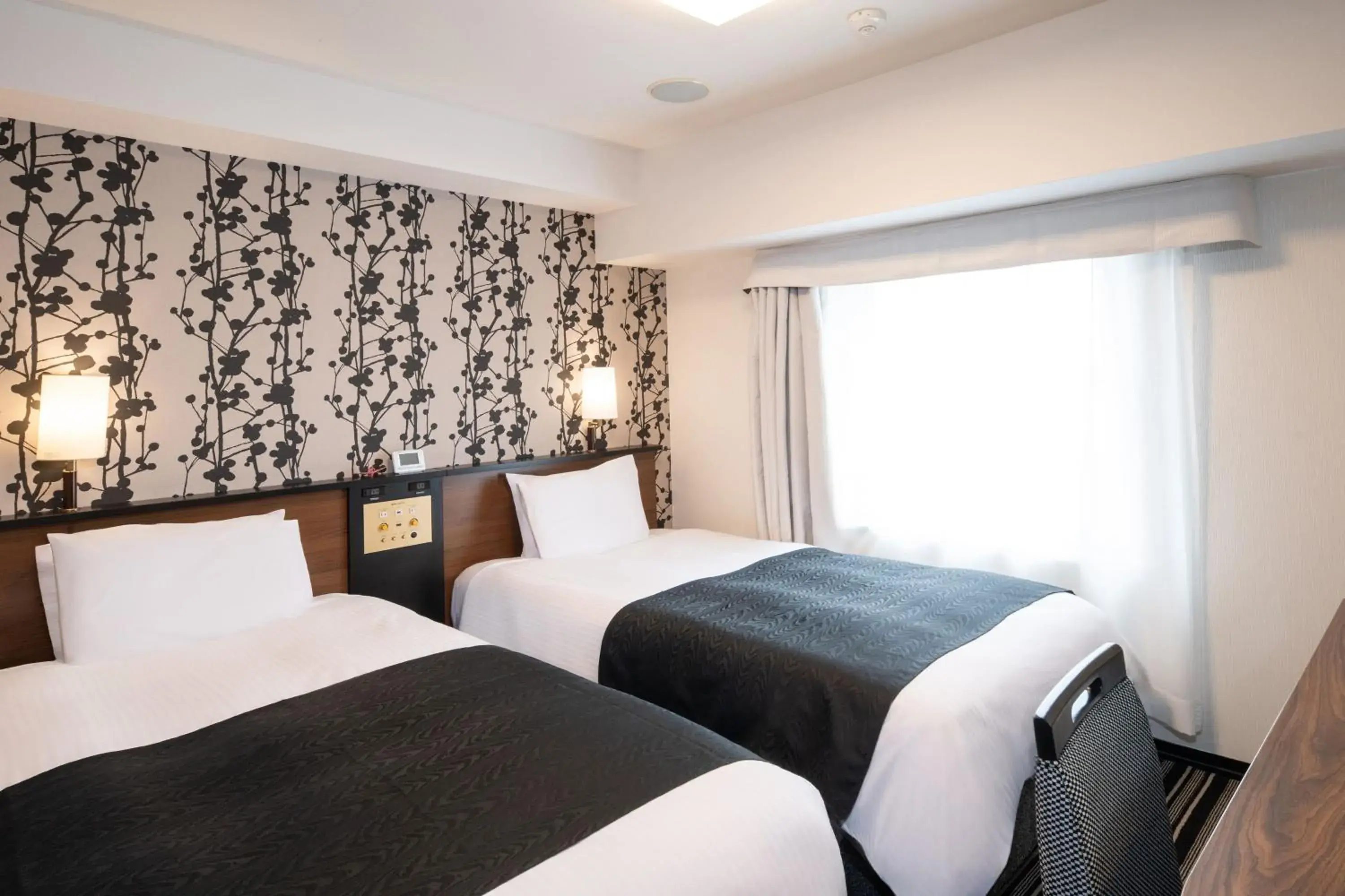 Twin Room - Non-Smoking in APA Hotel & Resort Tokyo Bay Shiomi Twin Room - Non-Smoking in APA Hotel & Resort Tokyo Bay Shiomi