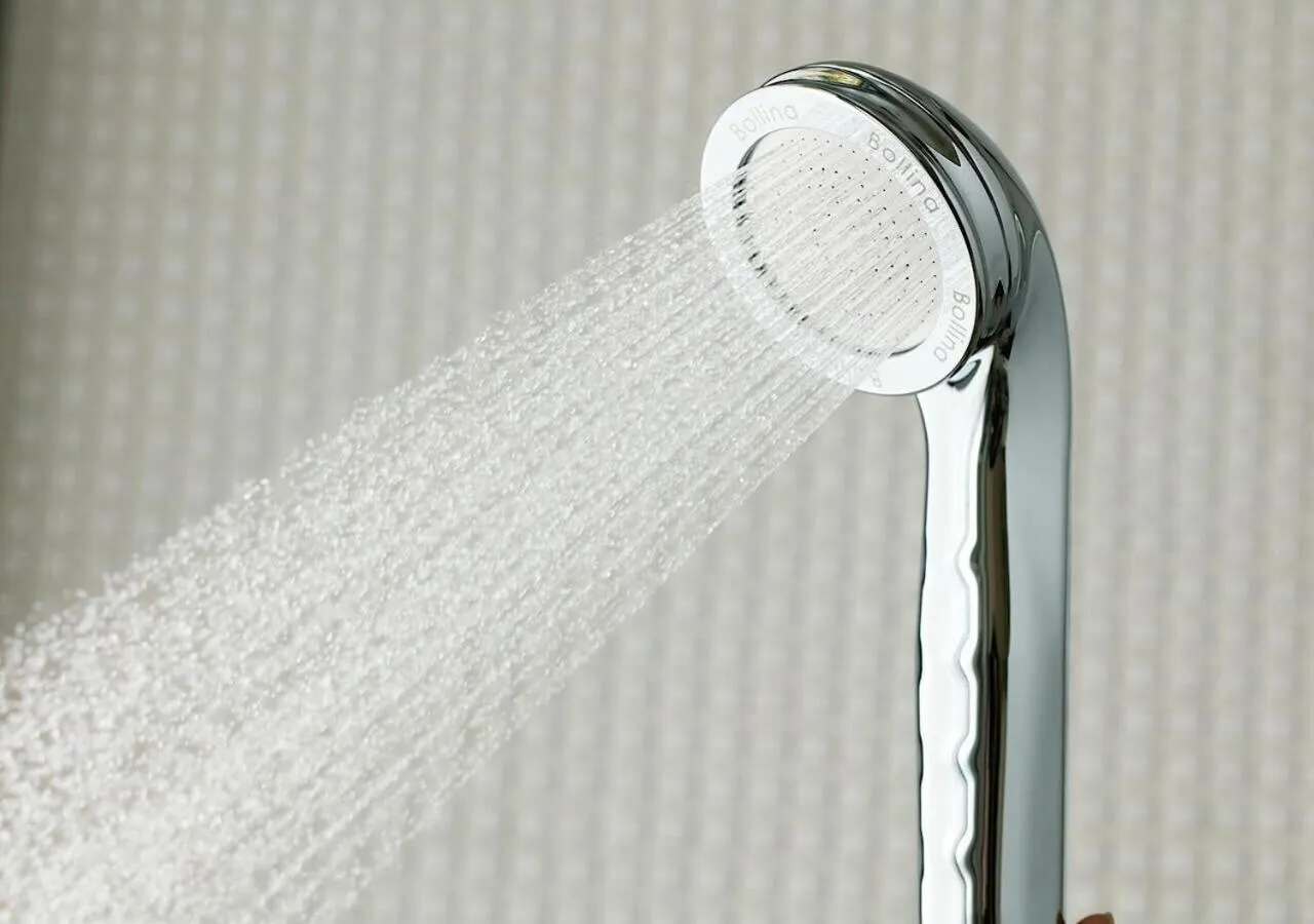 Shower in APA Hotel Osaka Temma