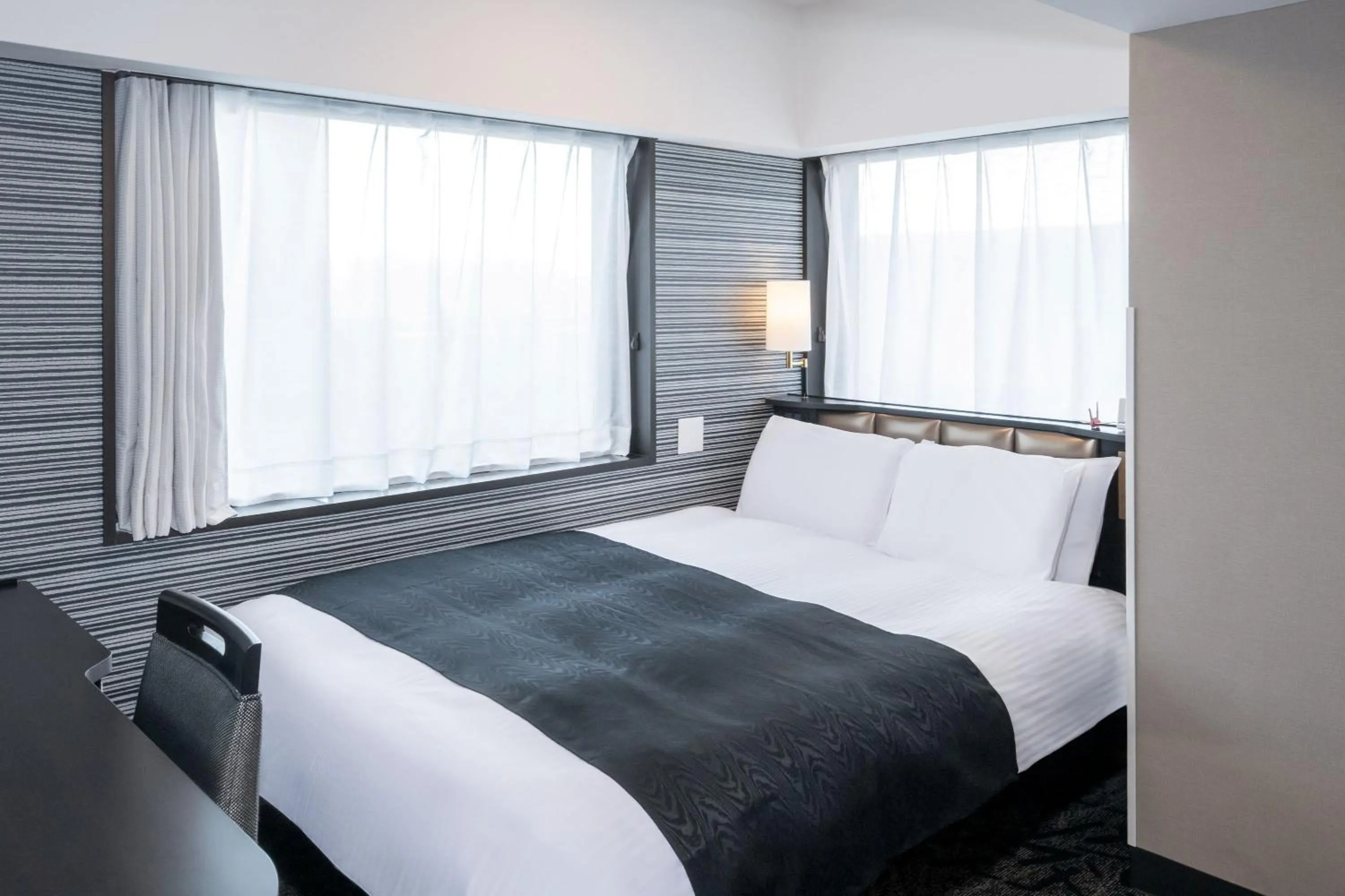 Bed in APA Hotel Tokyo Ojima