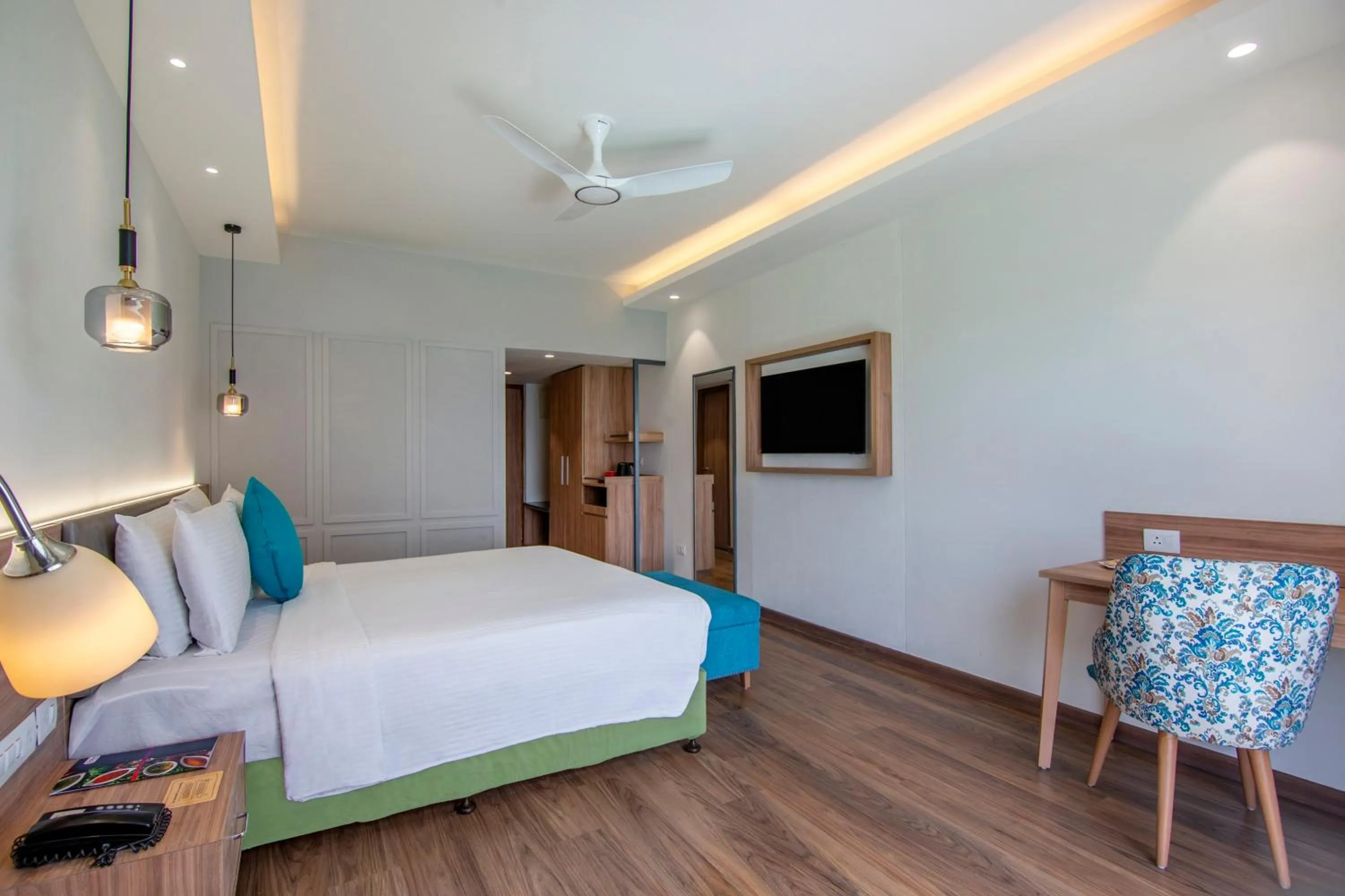 Bedroom, Bed in Sterling Mussoorie