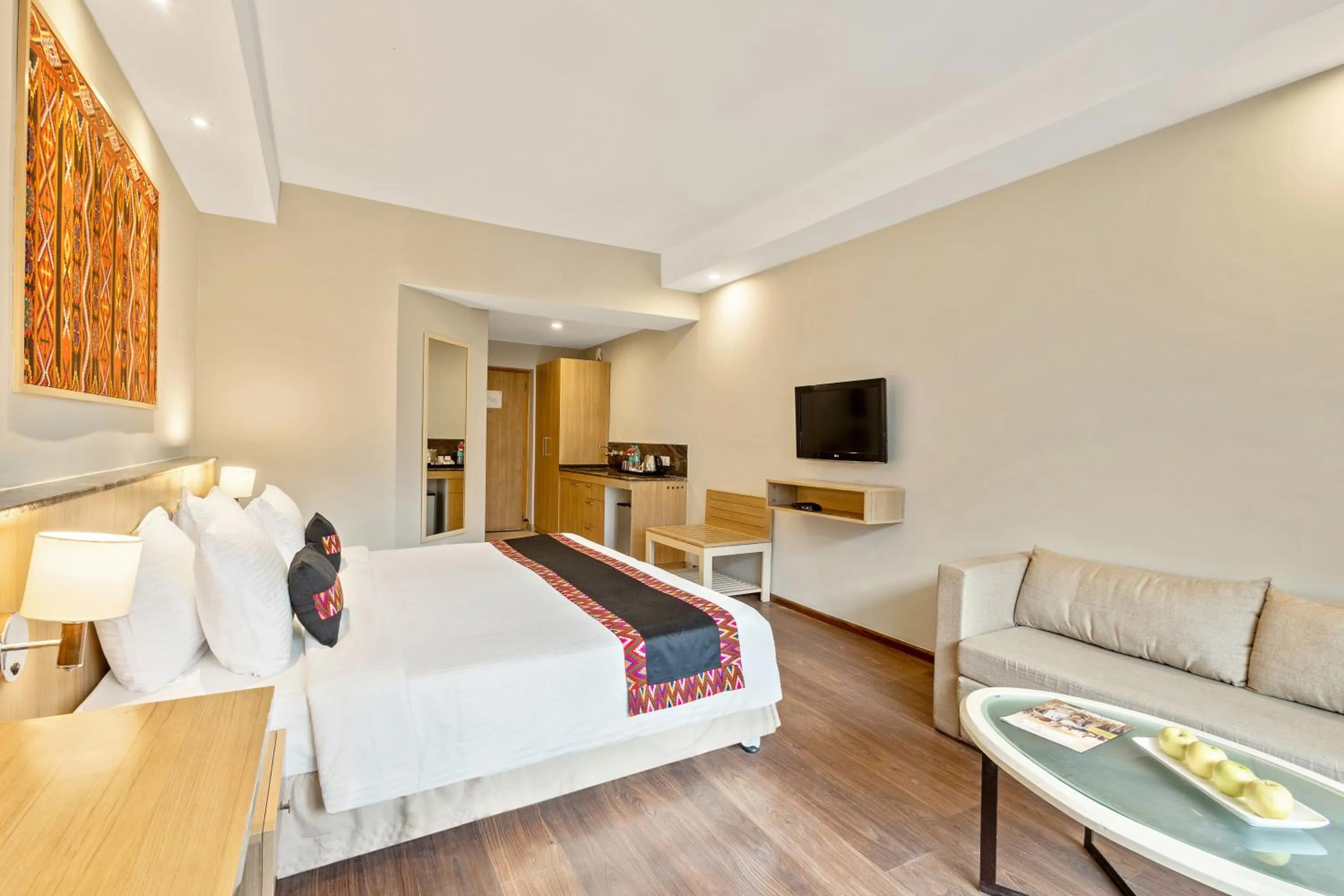 Bedroom, Bed in Sterling Manali