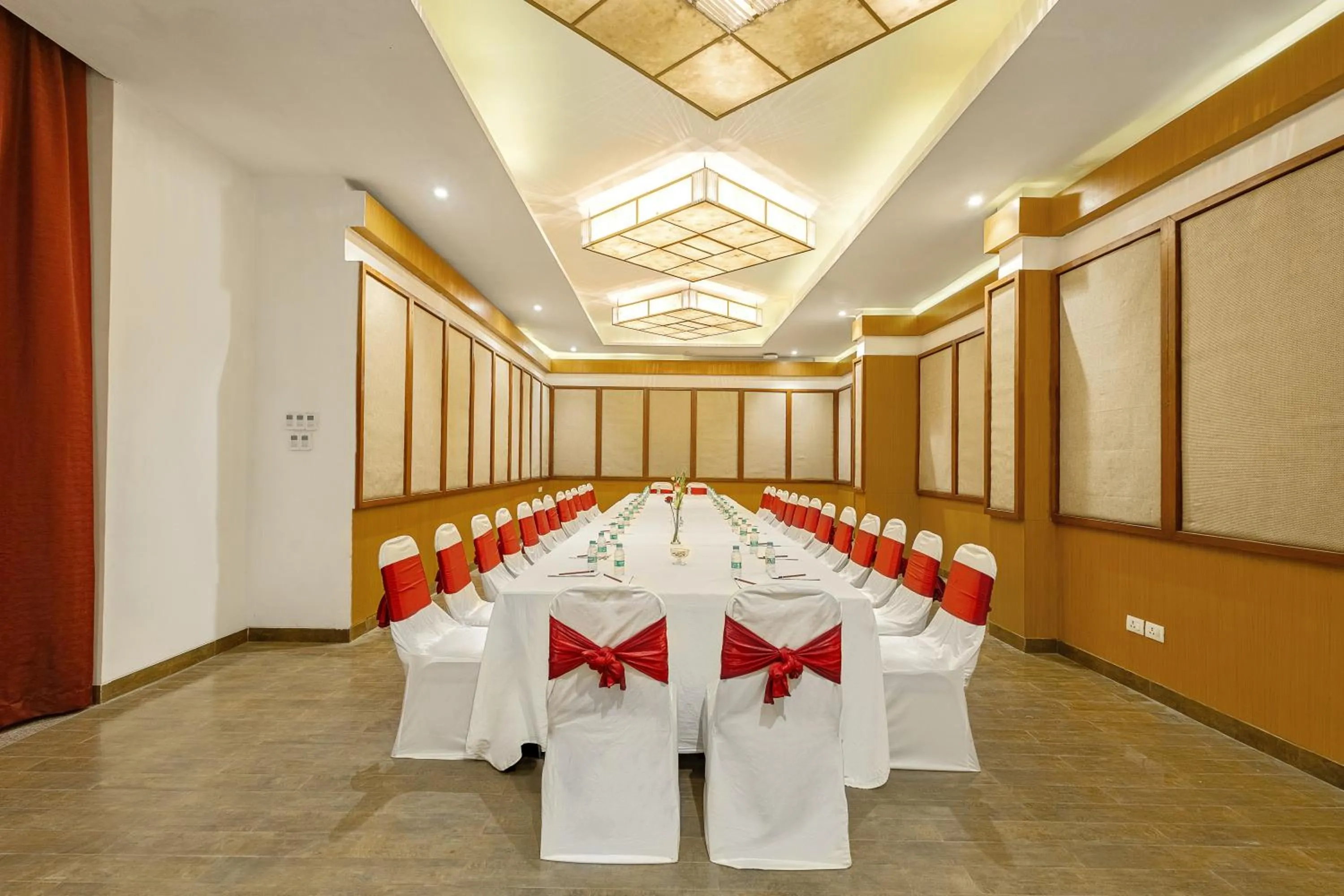 Meeting/conference room in Sterling Manali