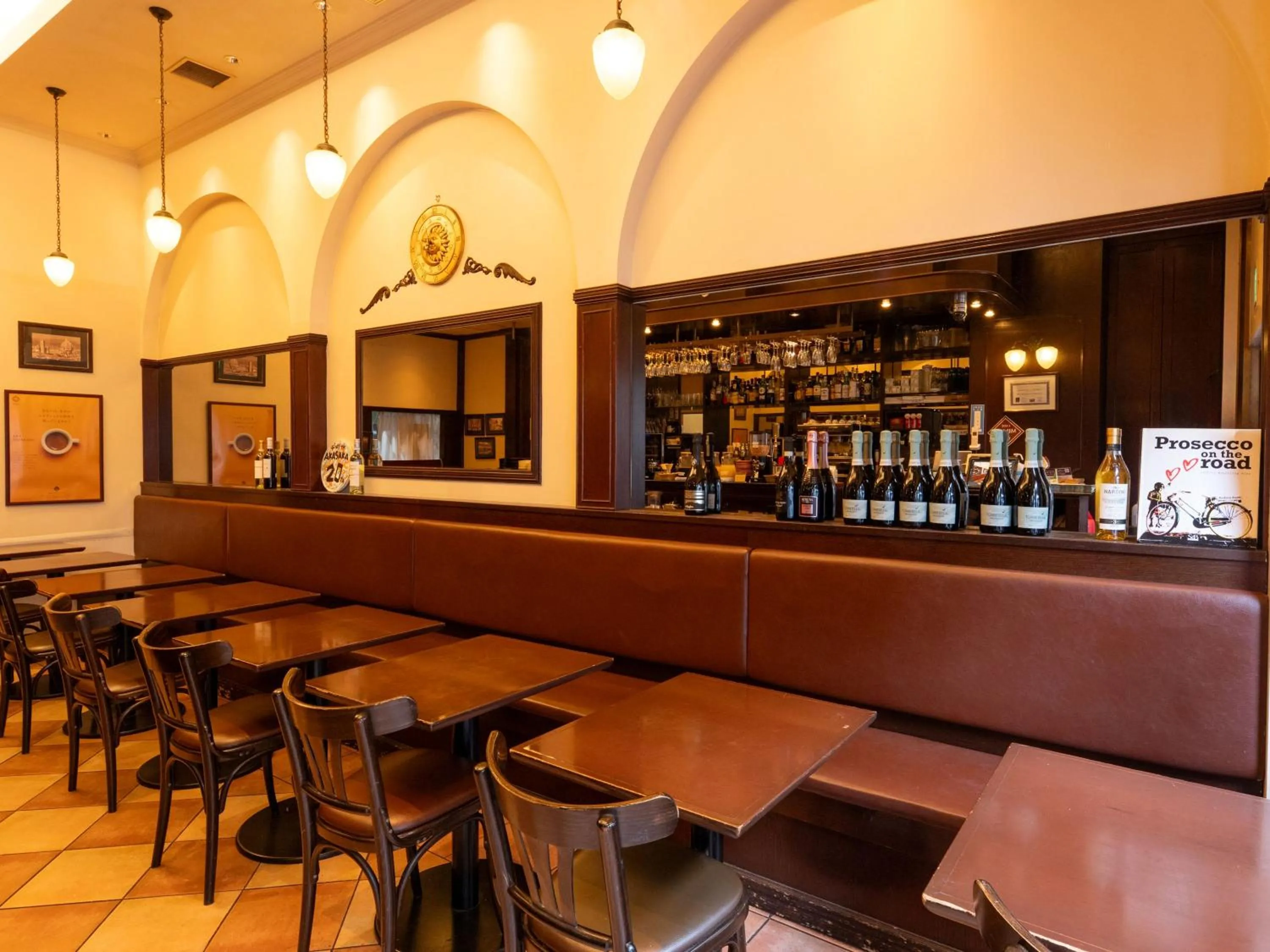 Restaurant/places to eat in APA Hotel Akasaka Mitsuke