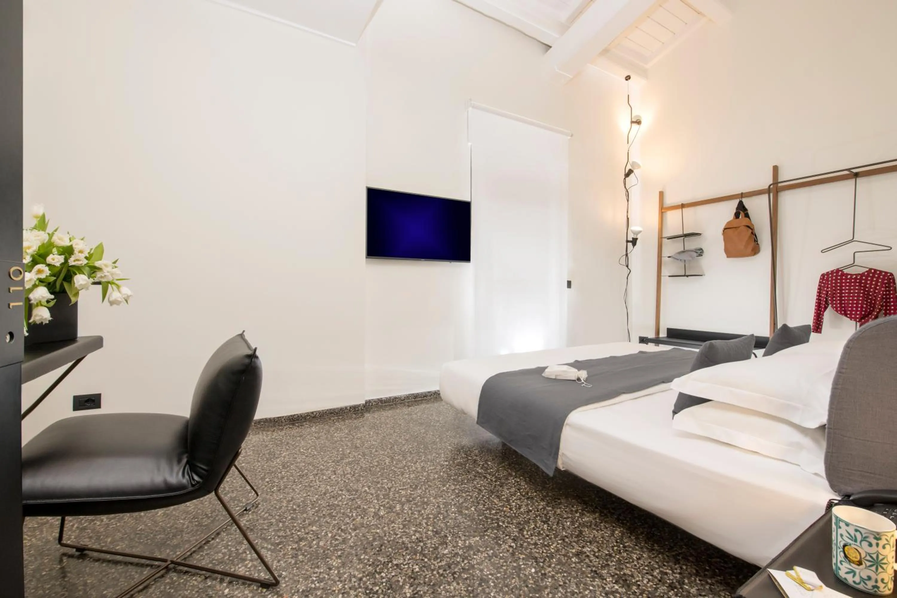 Photo of the whole room, Bed in Hotel Royal Bissolati