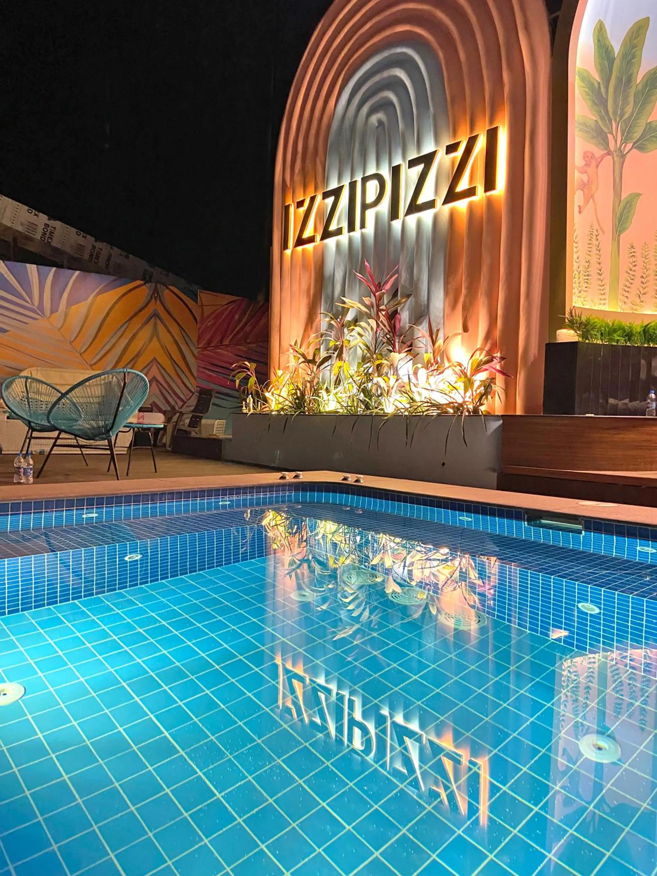 Swimming pool in Estrela Do Mar Beach Resort - A Beach Property