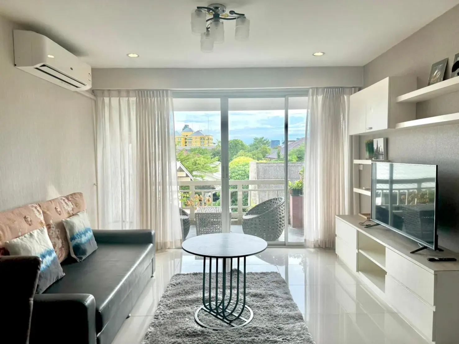 Baan Sabai Rama IV Apartment Baan Sabai Rama IV Apartment