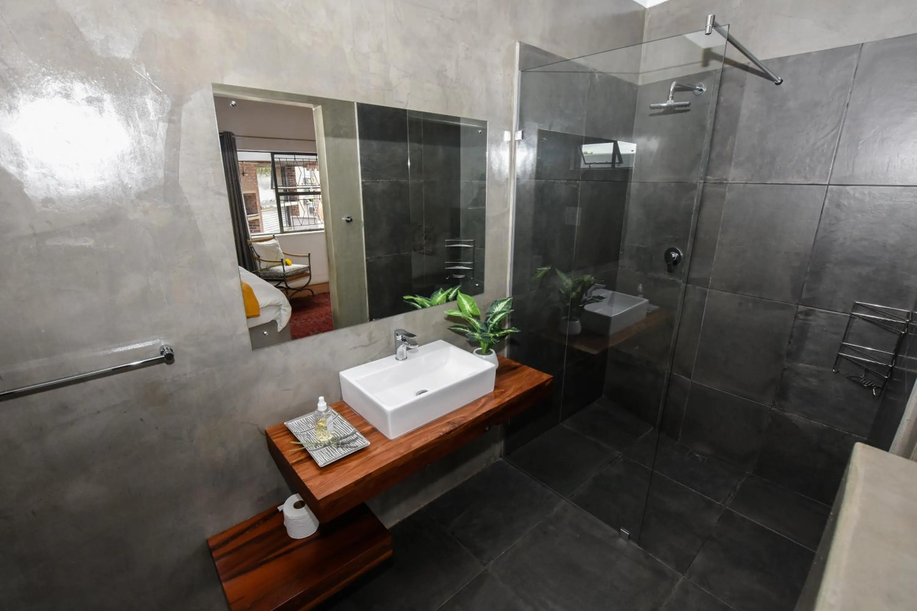 Shower in OnQ Accommodation
