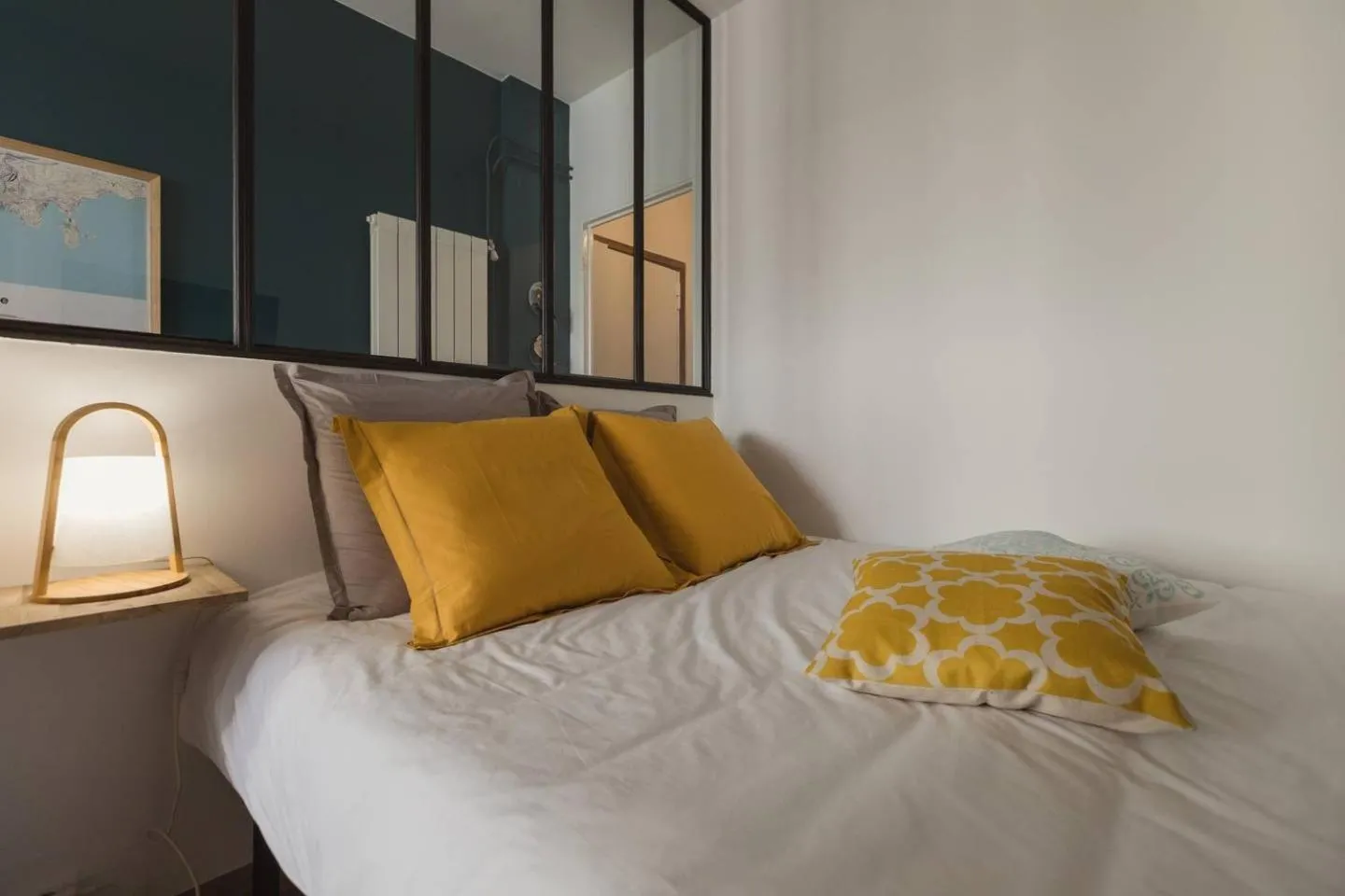Photo of the whole room, Bed in Nicelidays - Le Berlioz - city central - 7min from beaches