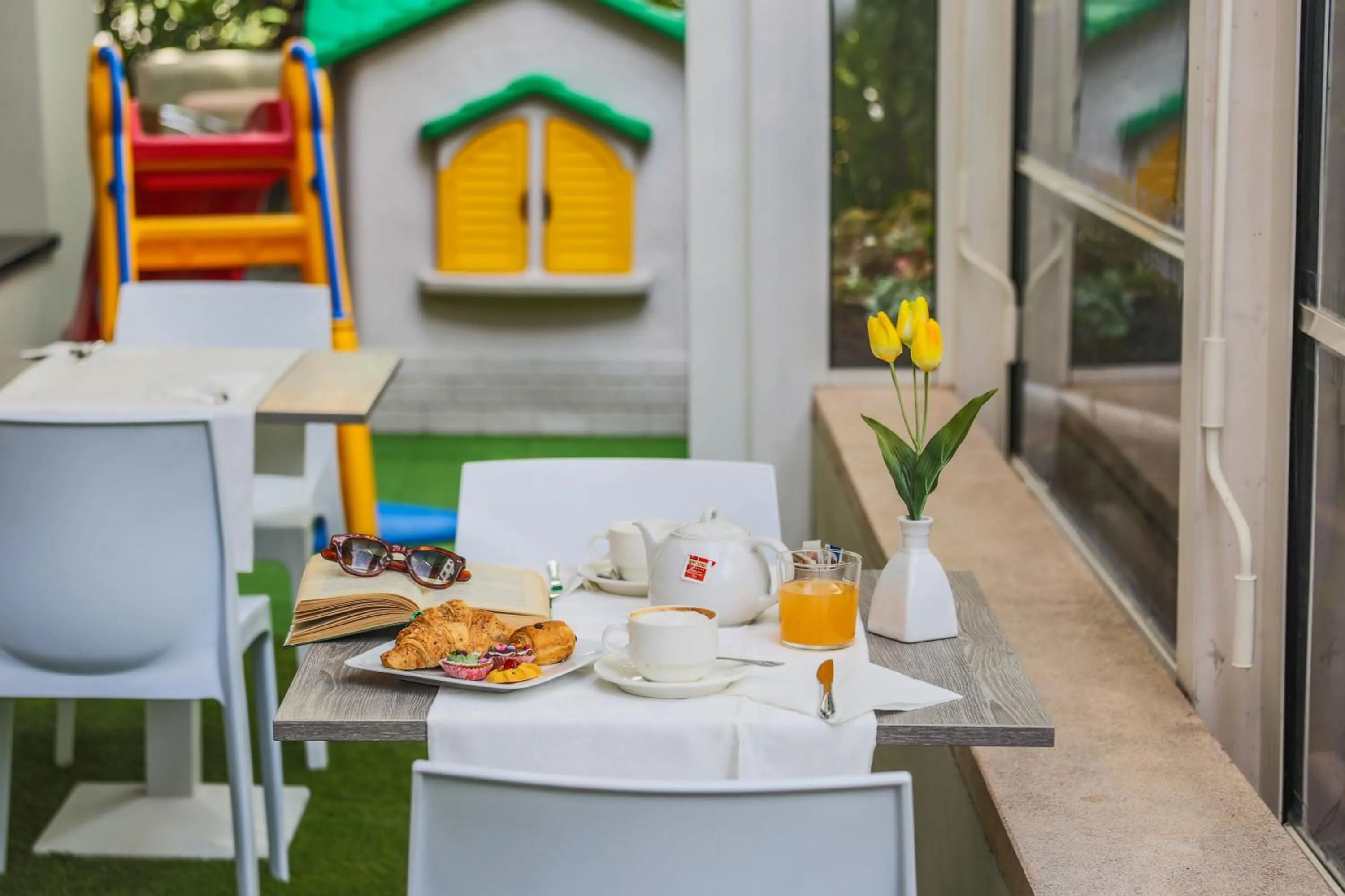 Buffet breakfast in Hotel Aldebaran