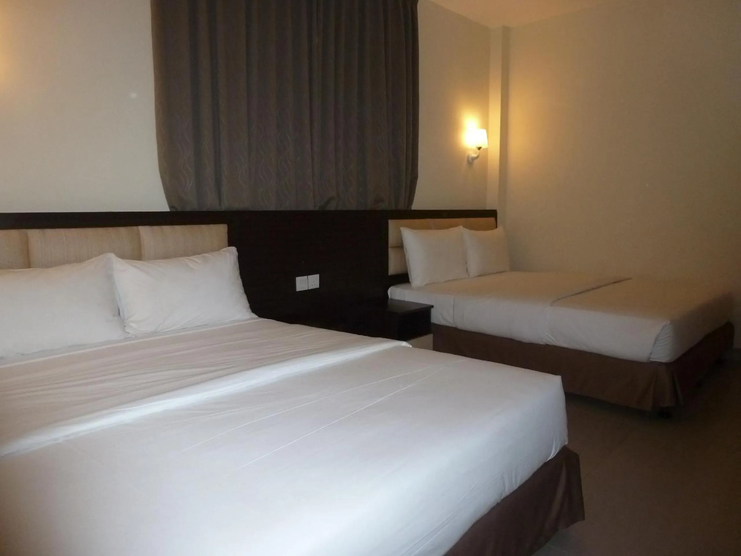 Bedroom, Bed in Hotel Hong