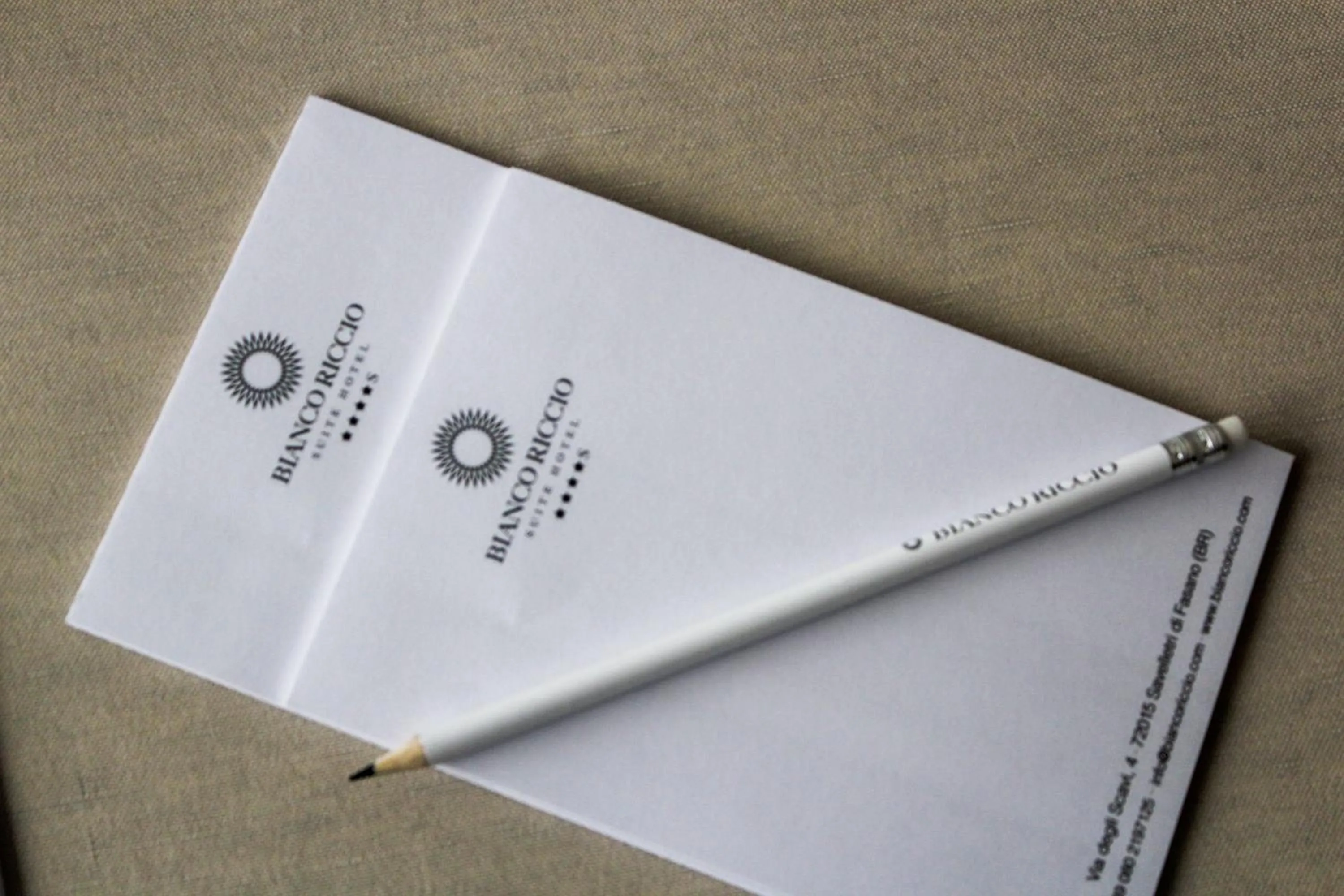 Meeting/conference room in Bianco Riccio Suite Hotel