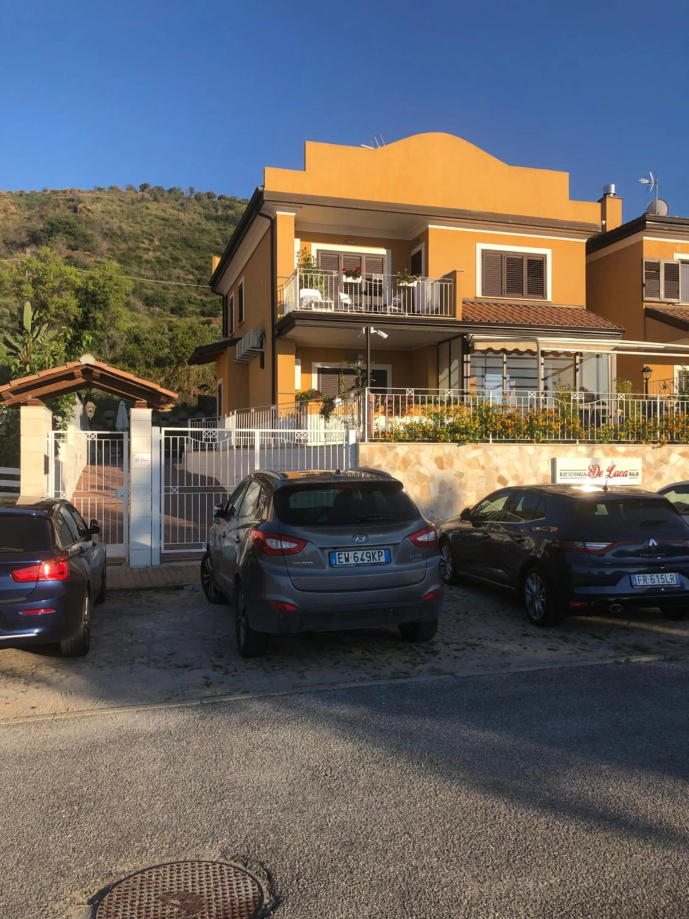 Property building in Residenza De luca B&B