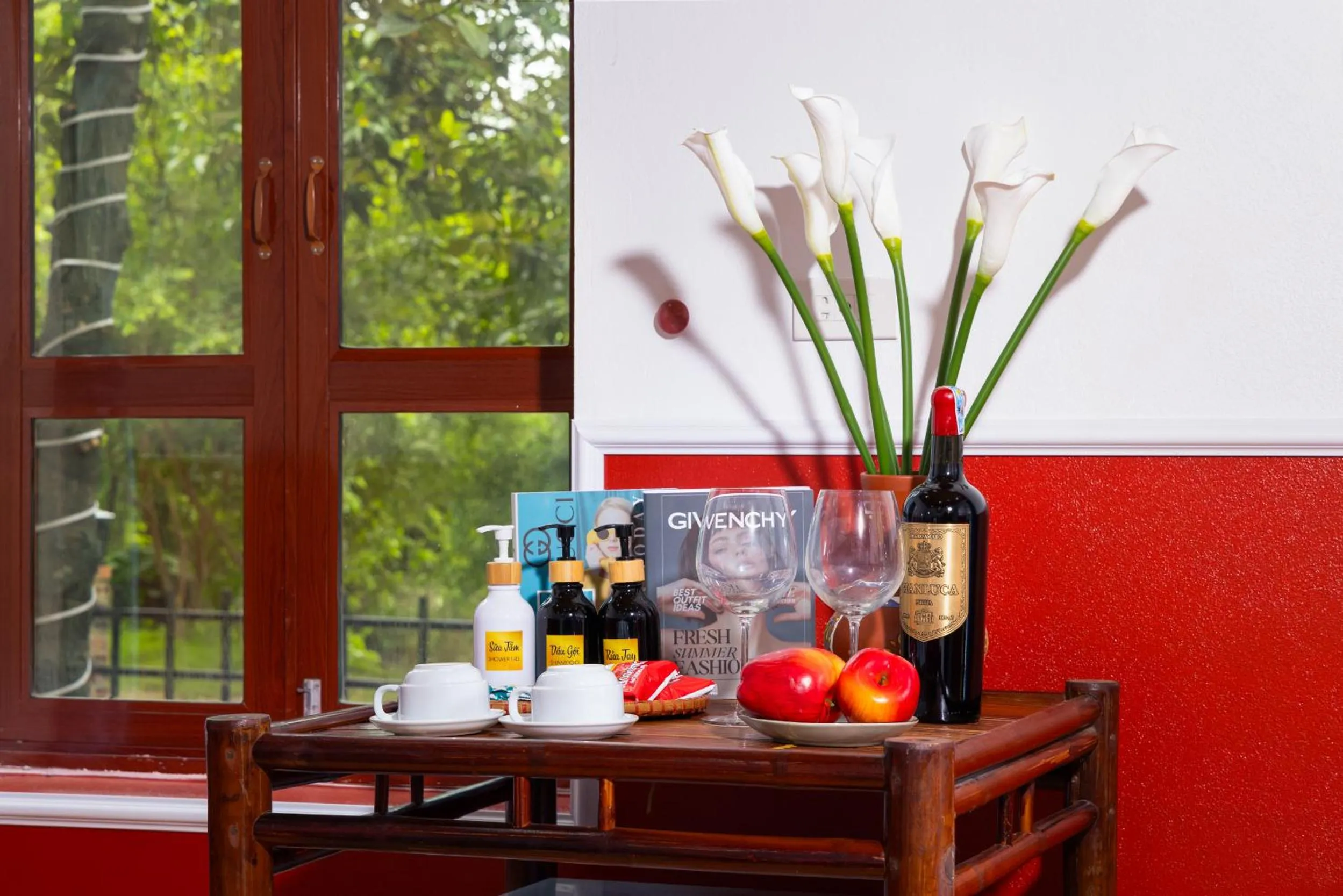 Quiet street view in Trang An Spring Garden Homestay