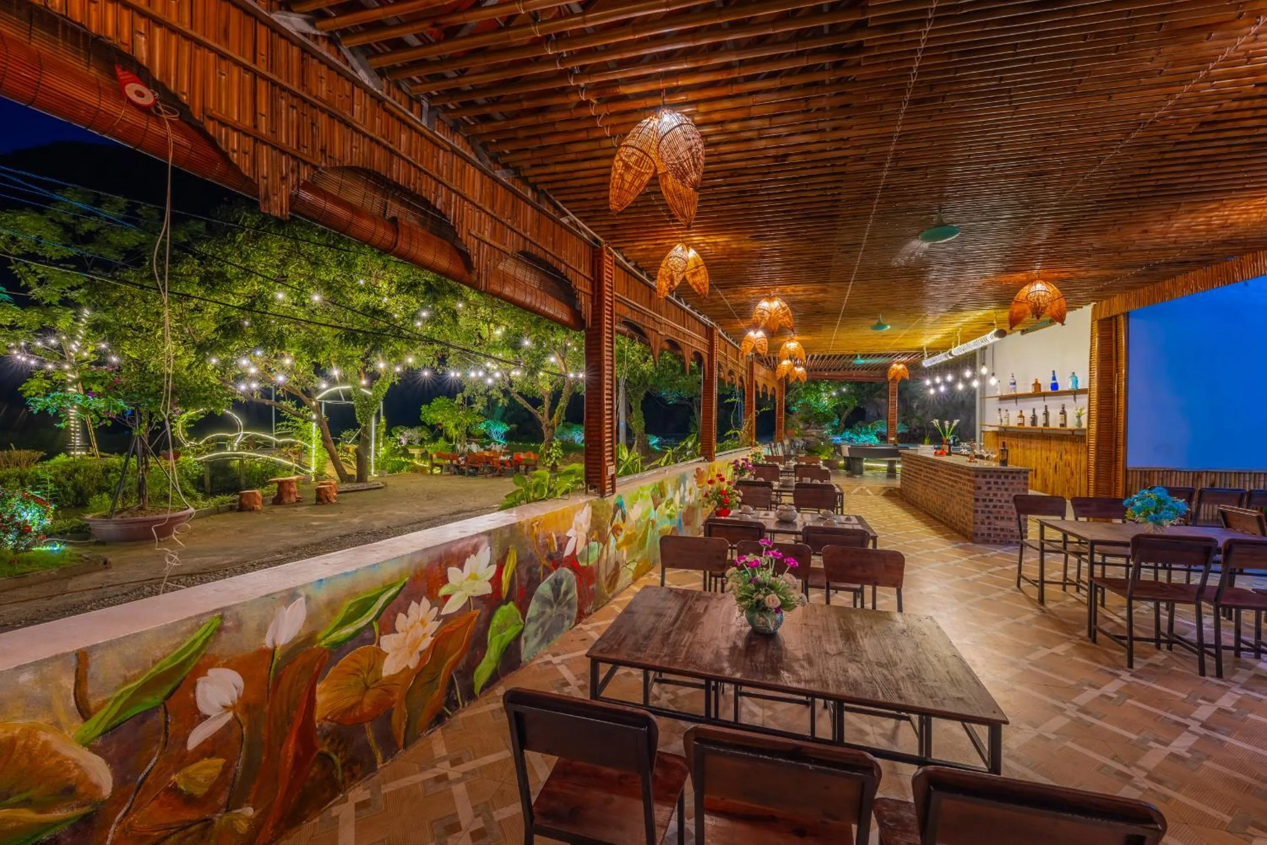 Restaurant/places to eat in Trang An Spring Garden Homestay