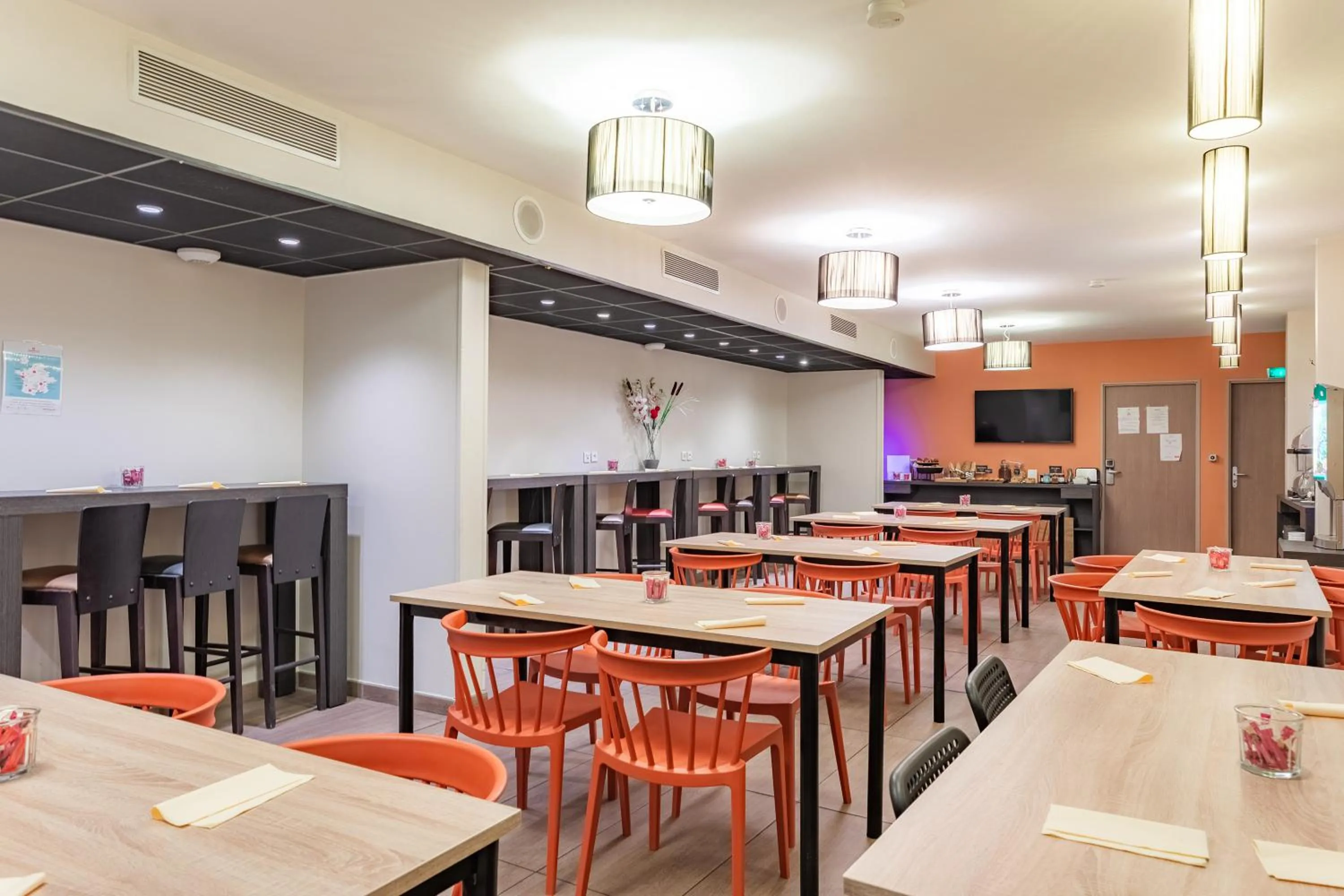 Breakfast in Appart'City Confort Marseille Centre Prado Vélodrome