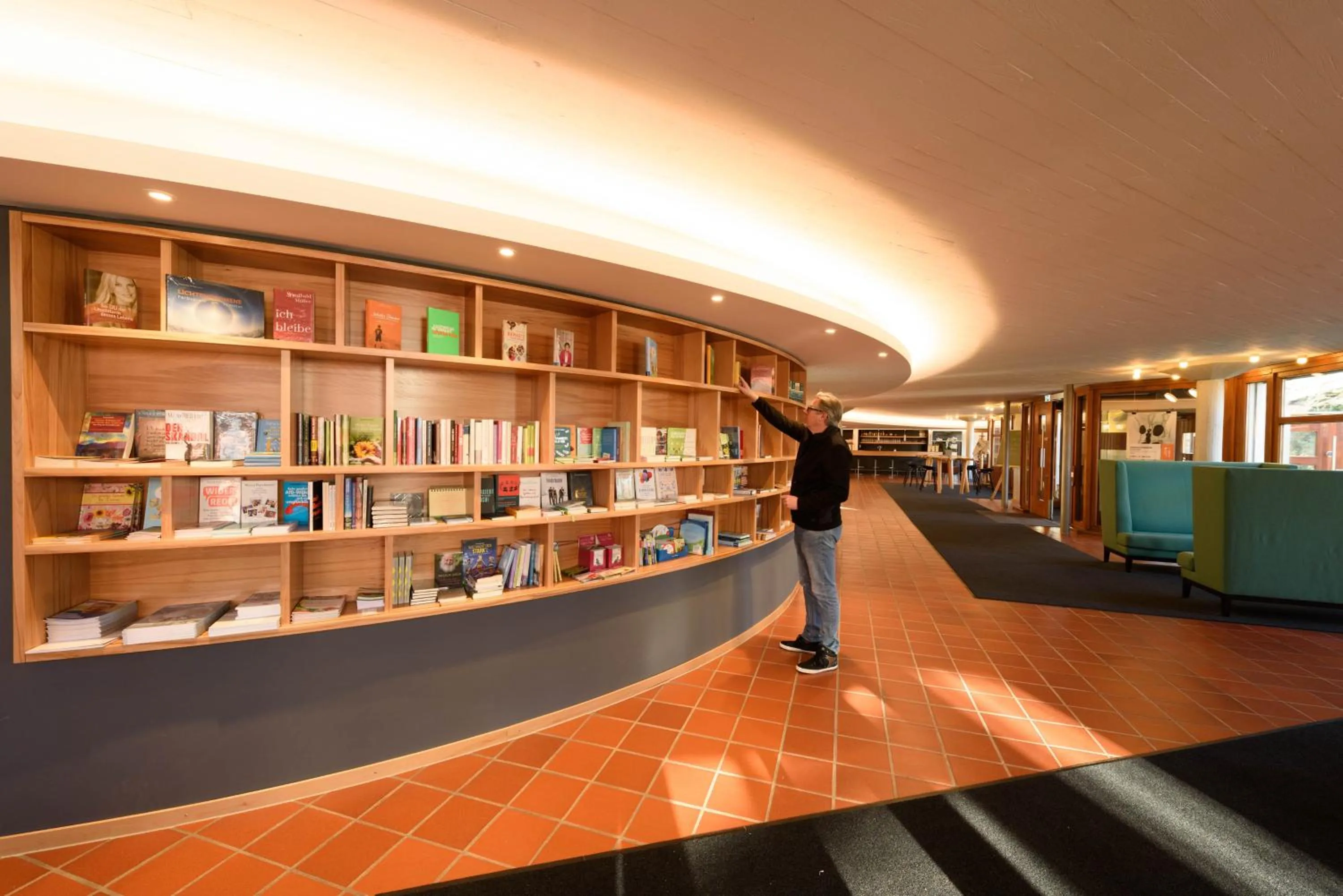 Library in Hohenwart Forum