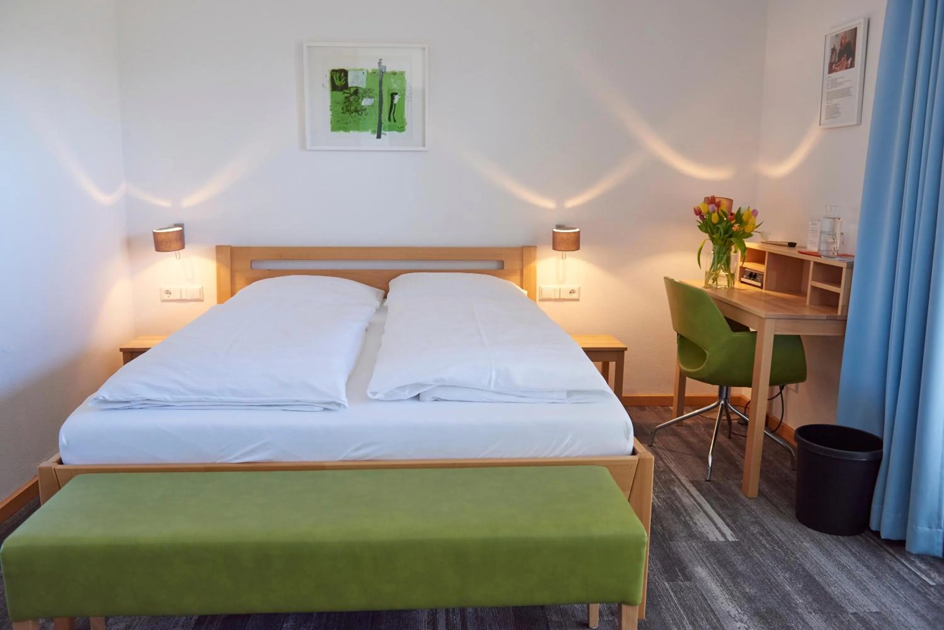 Photo of the whole room, Bed in Hohenwart Forum