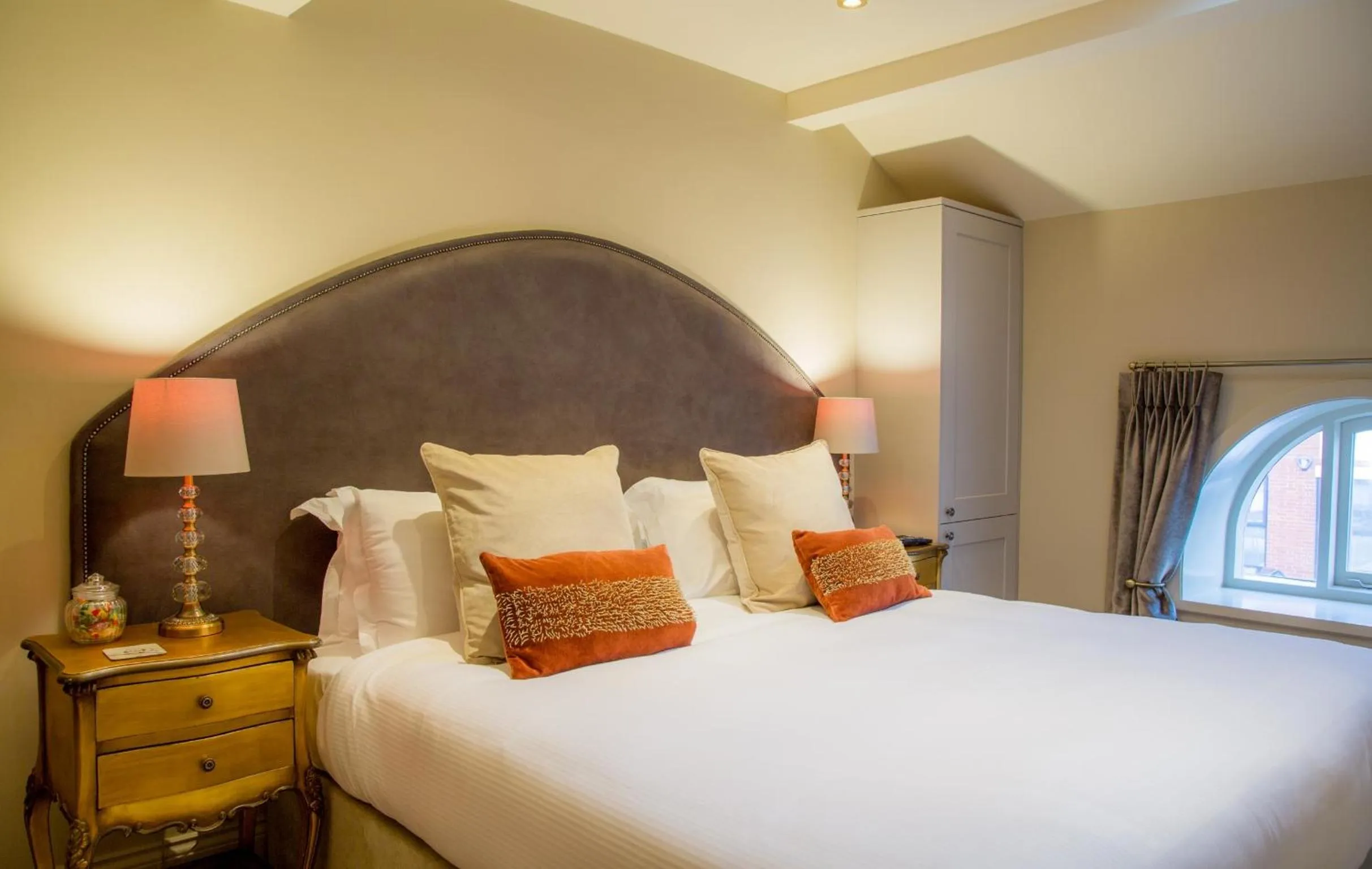 Bedroom, Bed in Winckley Stays