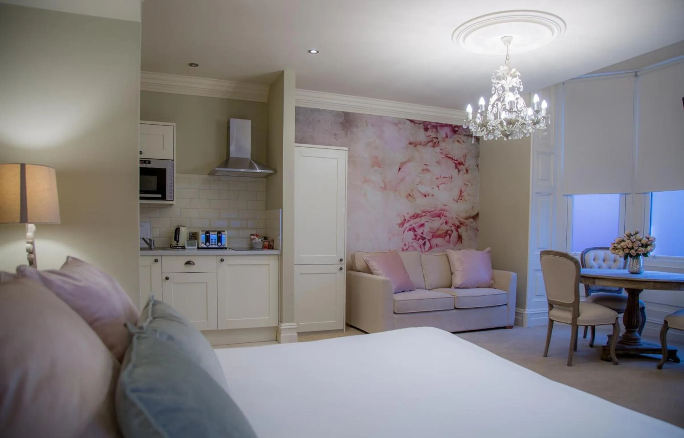 Living room, Bed in Winckley Stays