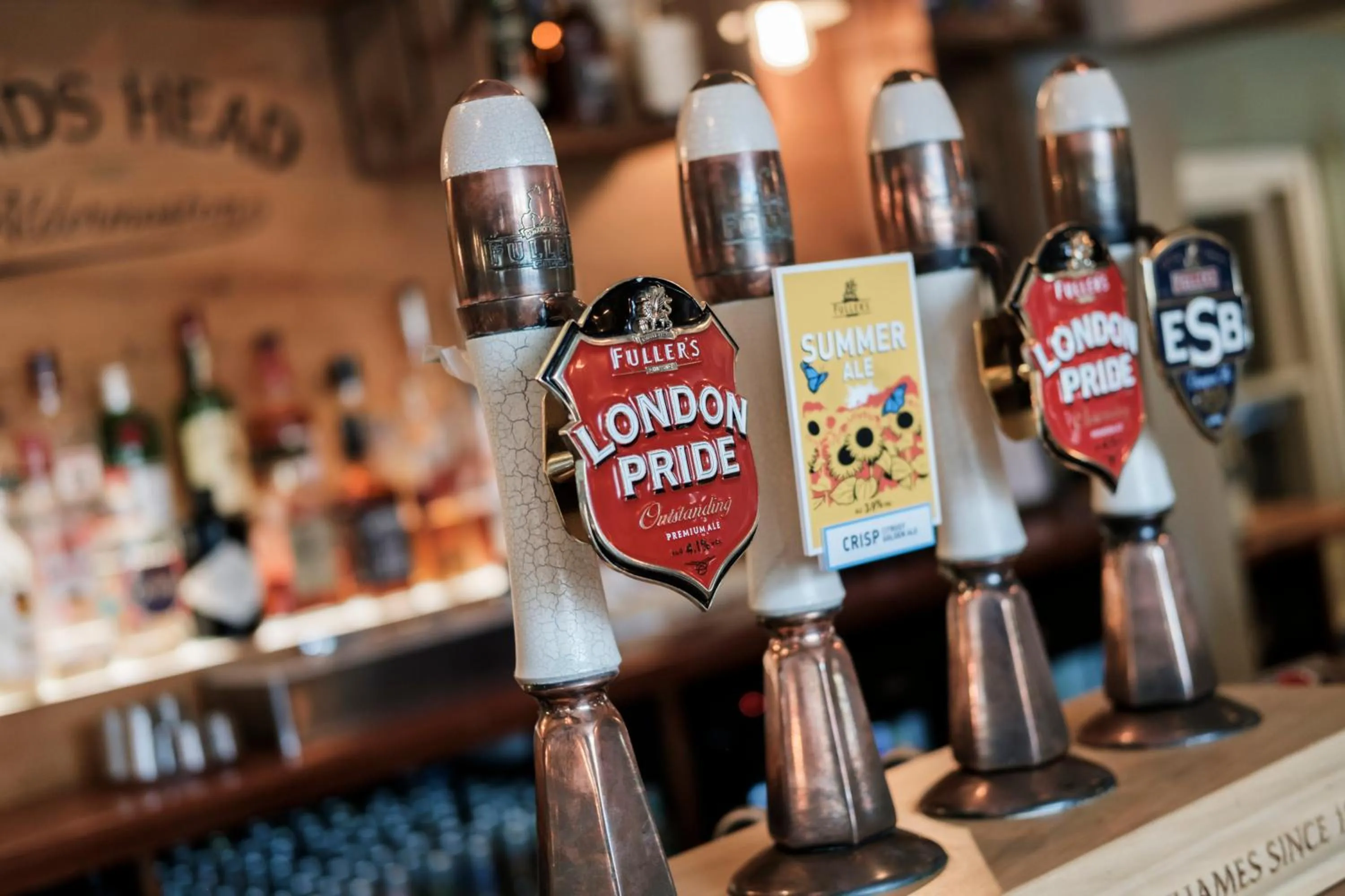 Lounge or bar in Hinds Head