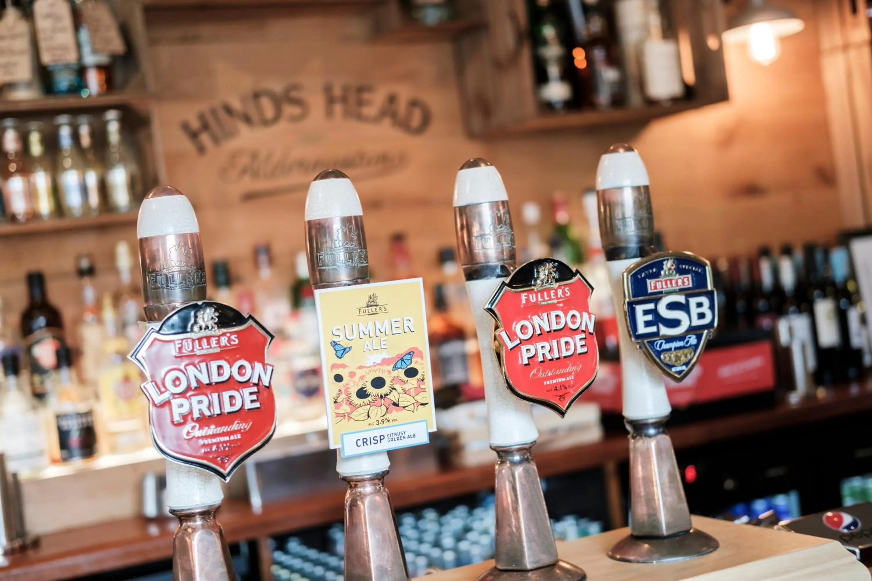 Lounge or bar in Hinds Head