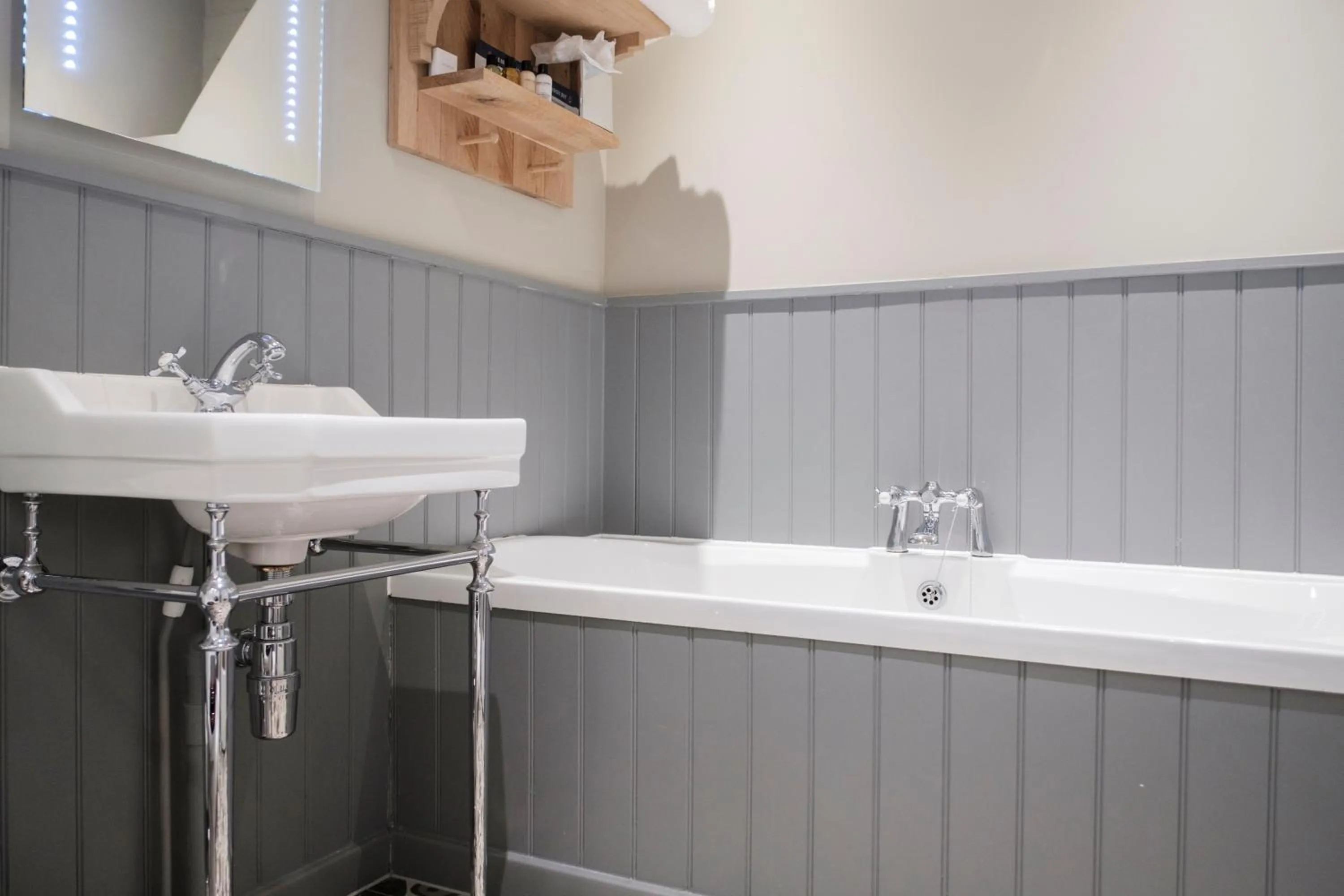 Bedroom in Hinds Head