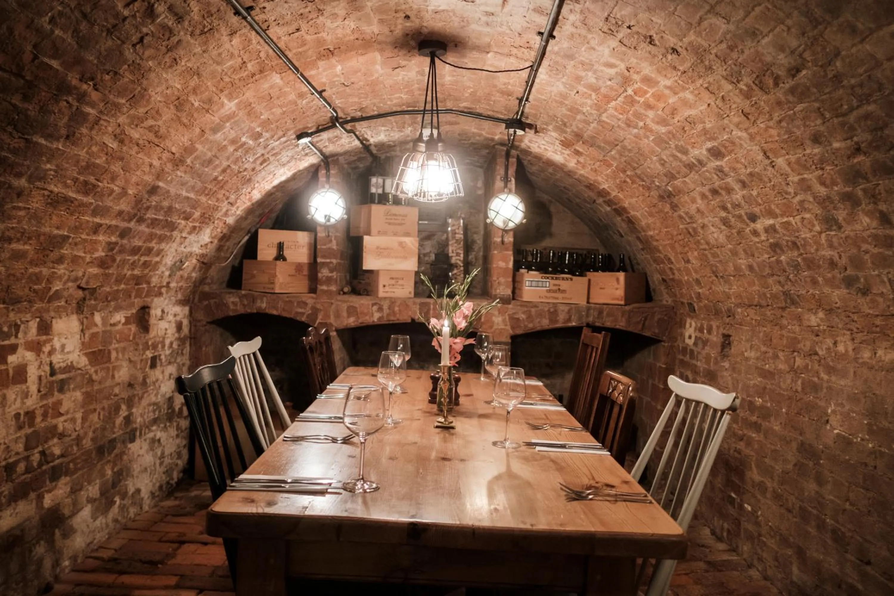 Restaurant/places to eat in Hinds Head