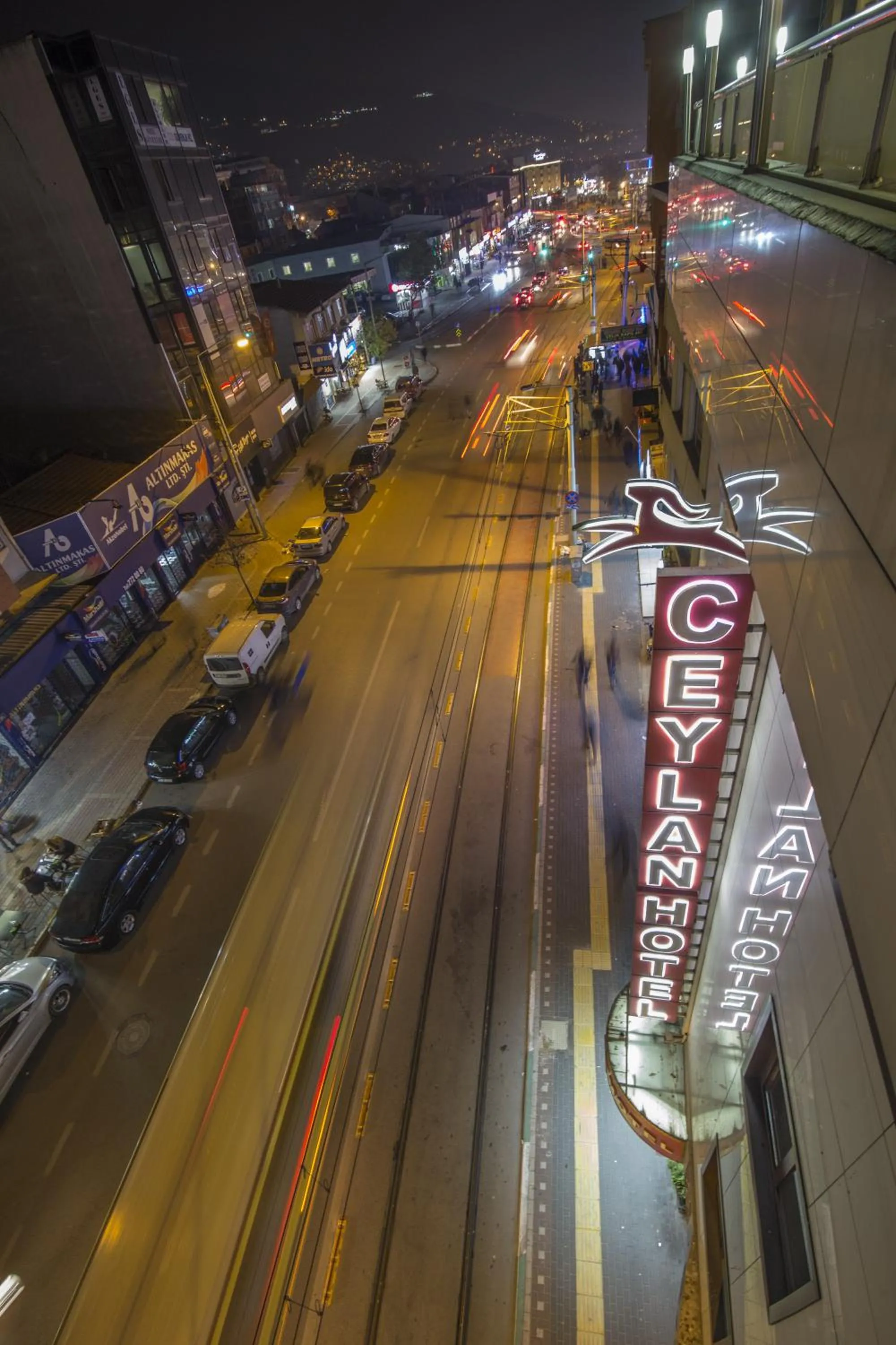 Restaurant/places to eat in Ceylan Hotel