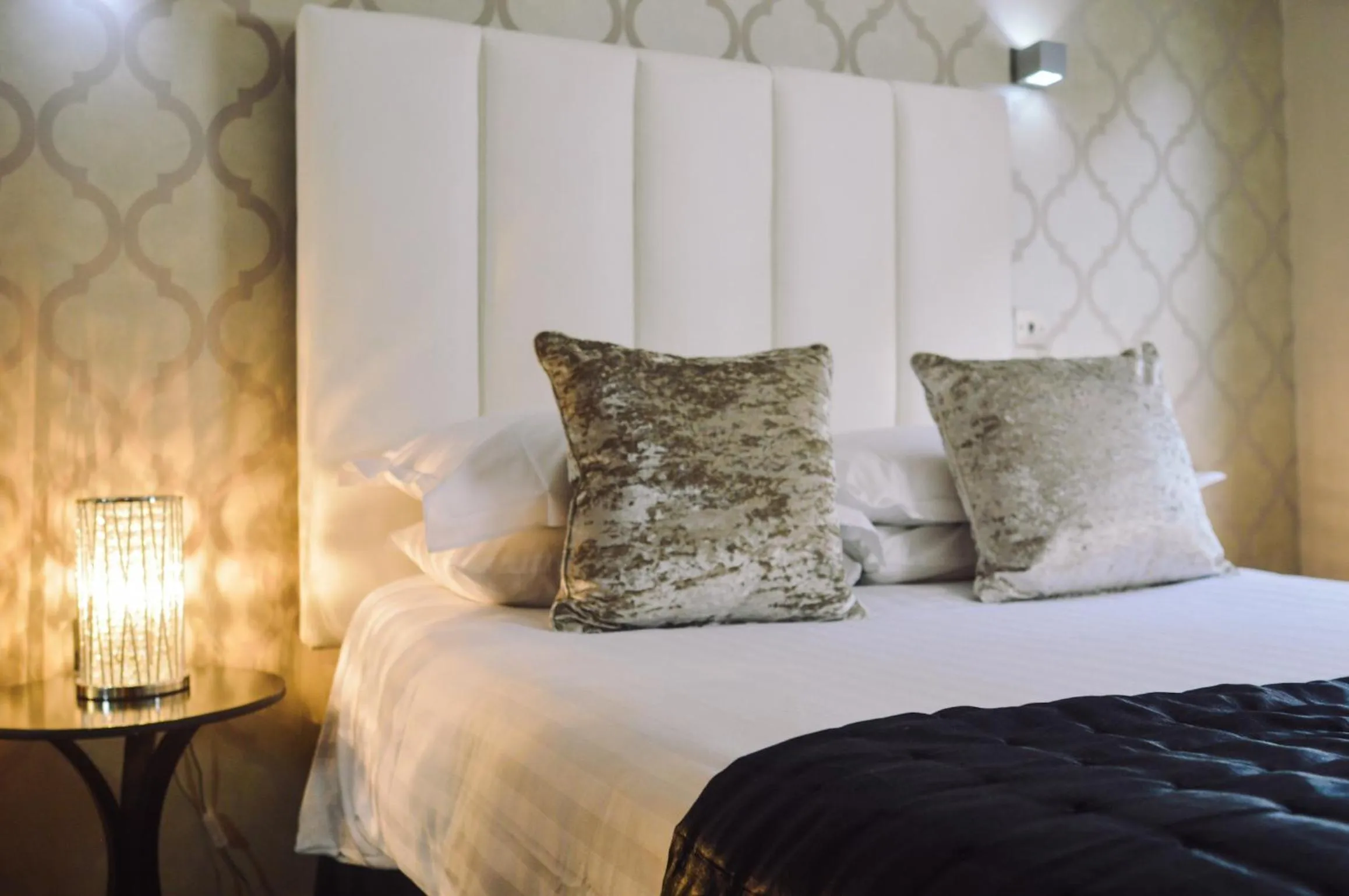 Bedroom, Bed in Posh Pads - Liverpool 1 - Apart-Hotel