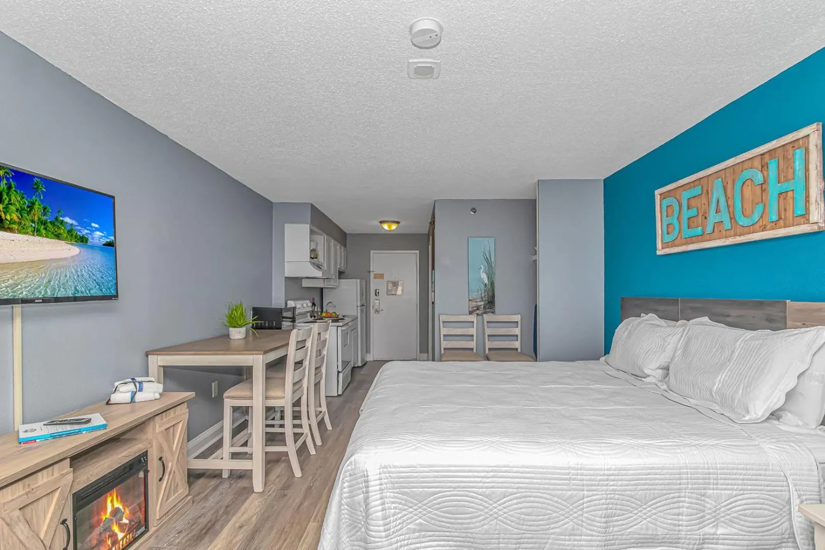 Bed in Sea Mist 51408