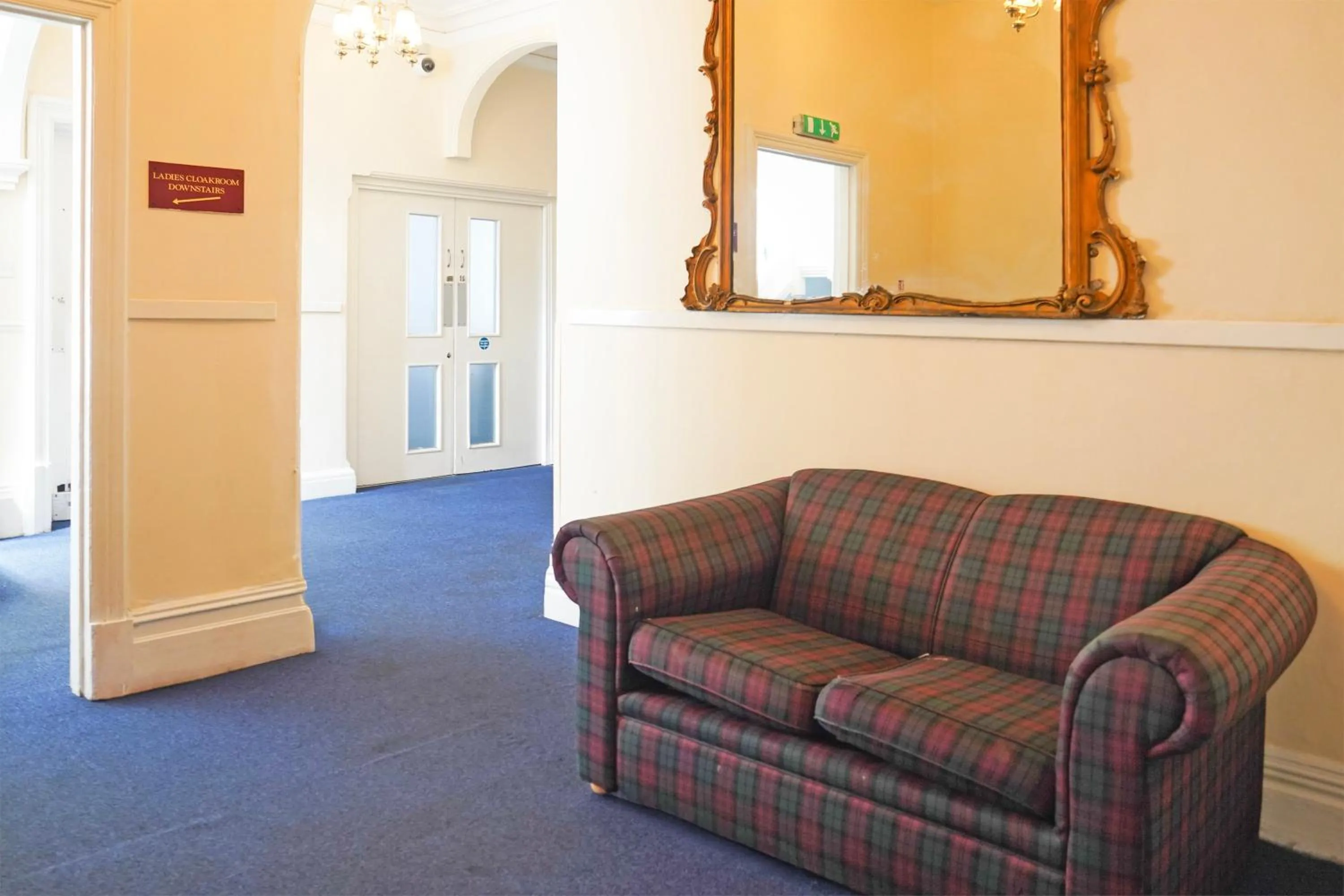 Lobby or reception in OYO Langford Hotel, Brighton & Hove