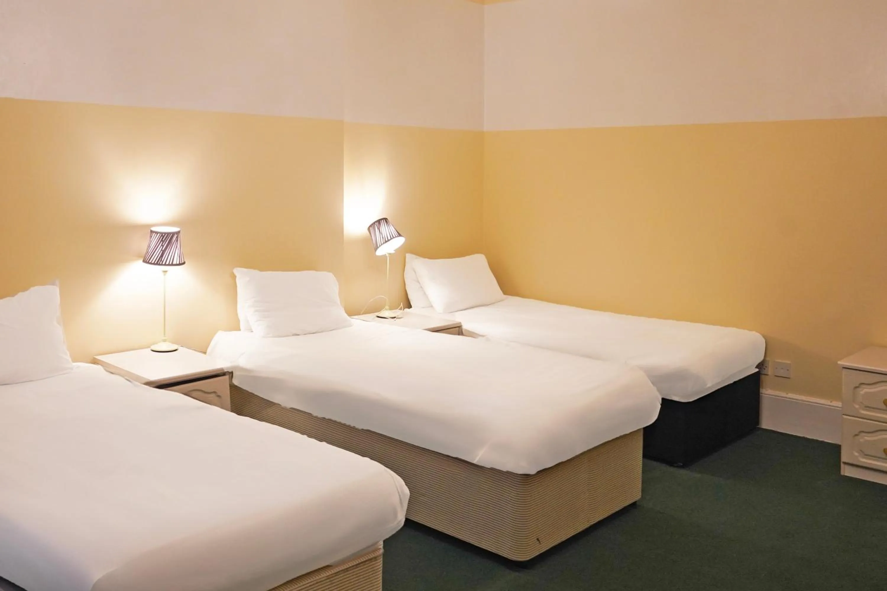 Bedroom, Bed in OYO Langford Hotel, Brighton & Hove