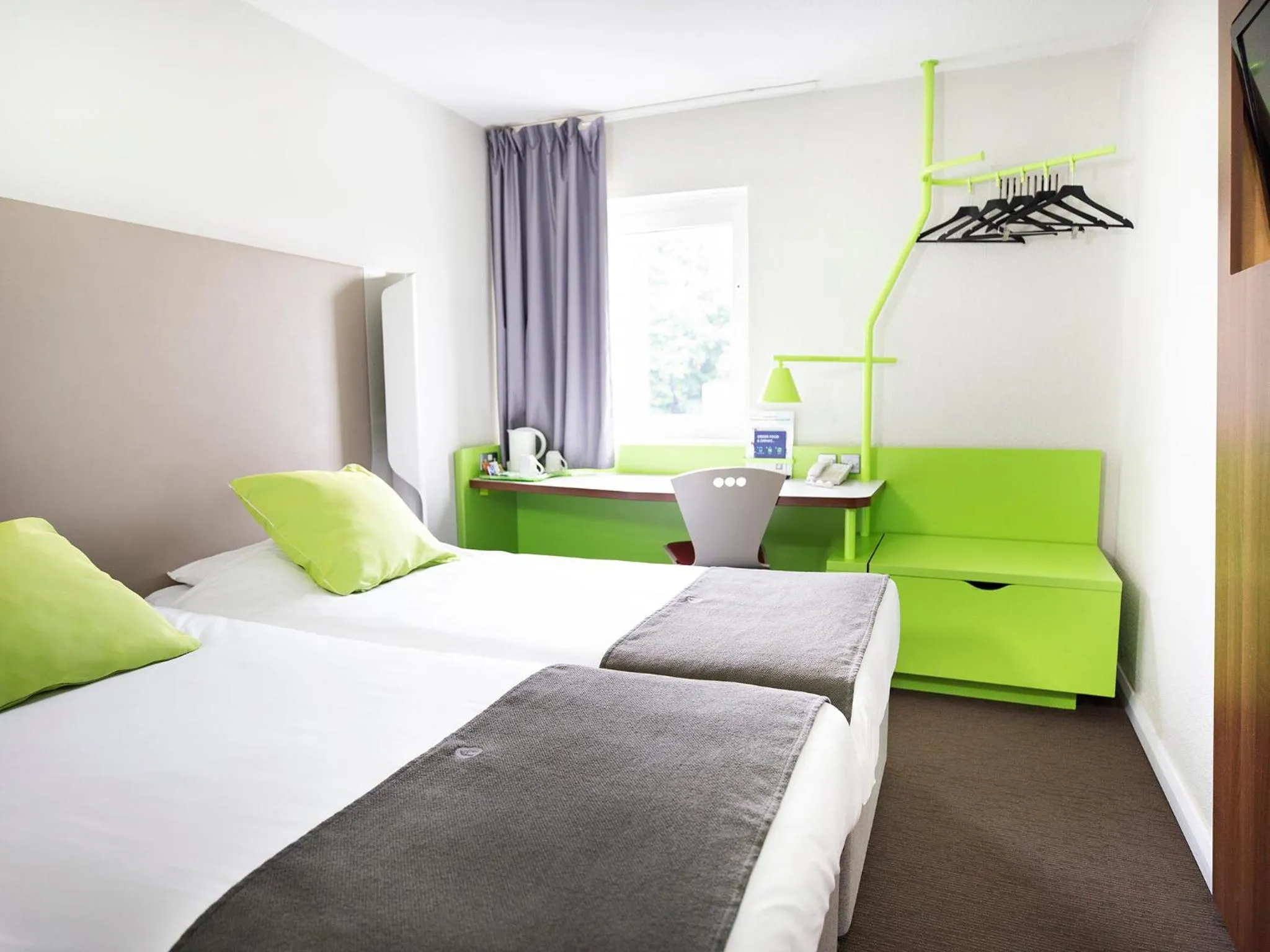 Bedroom in Campanile Swindon