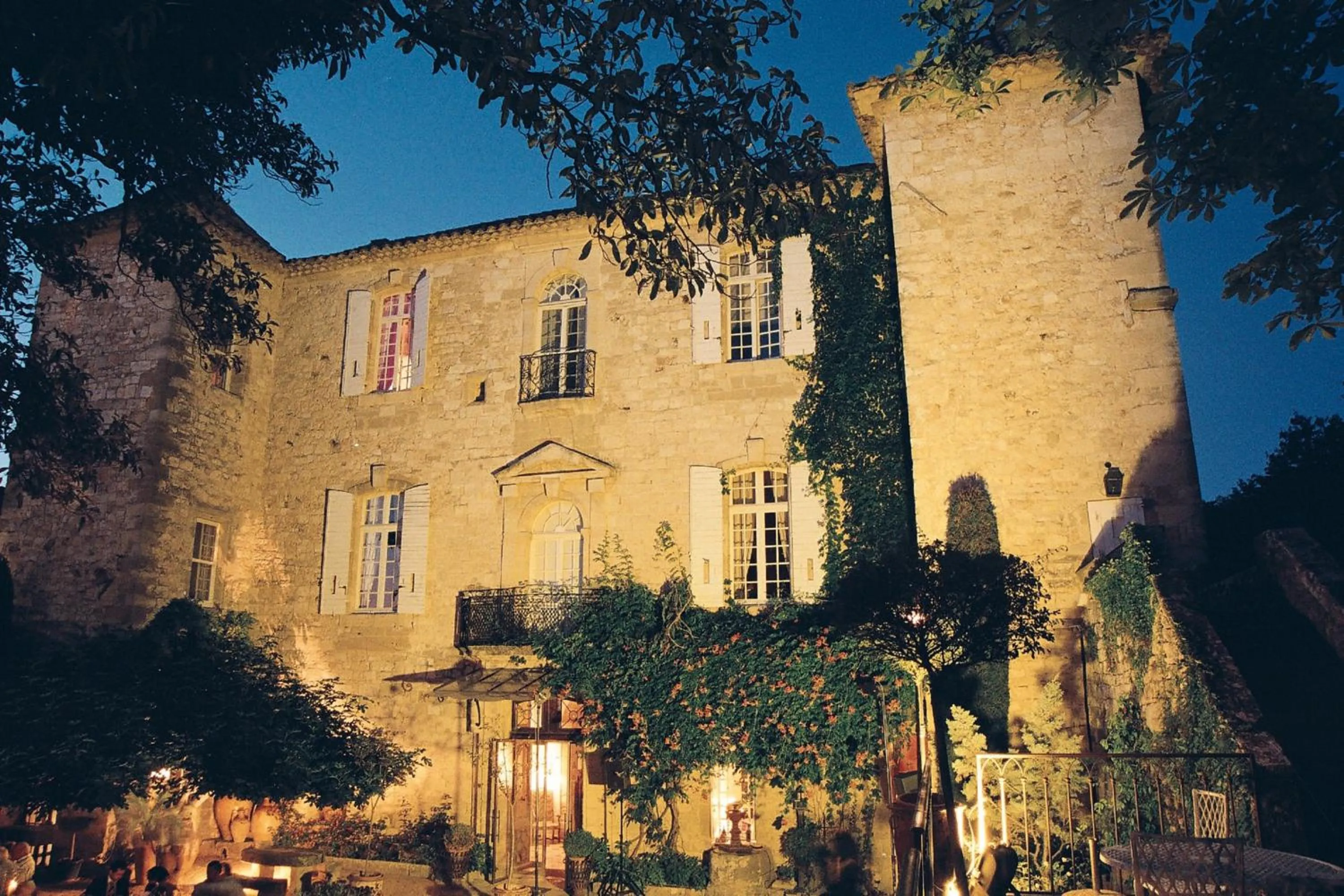 Property building in Château d'Arpaillargues - TERITORIA