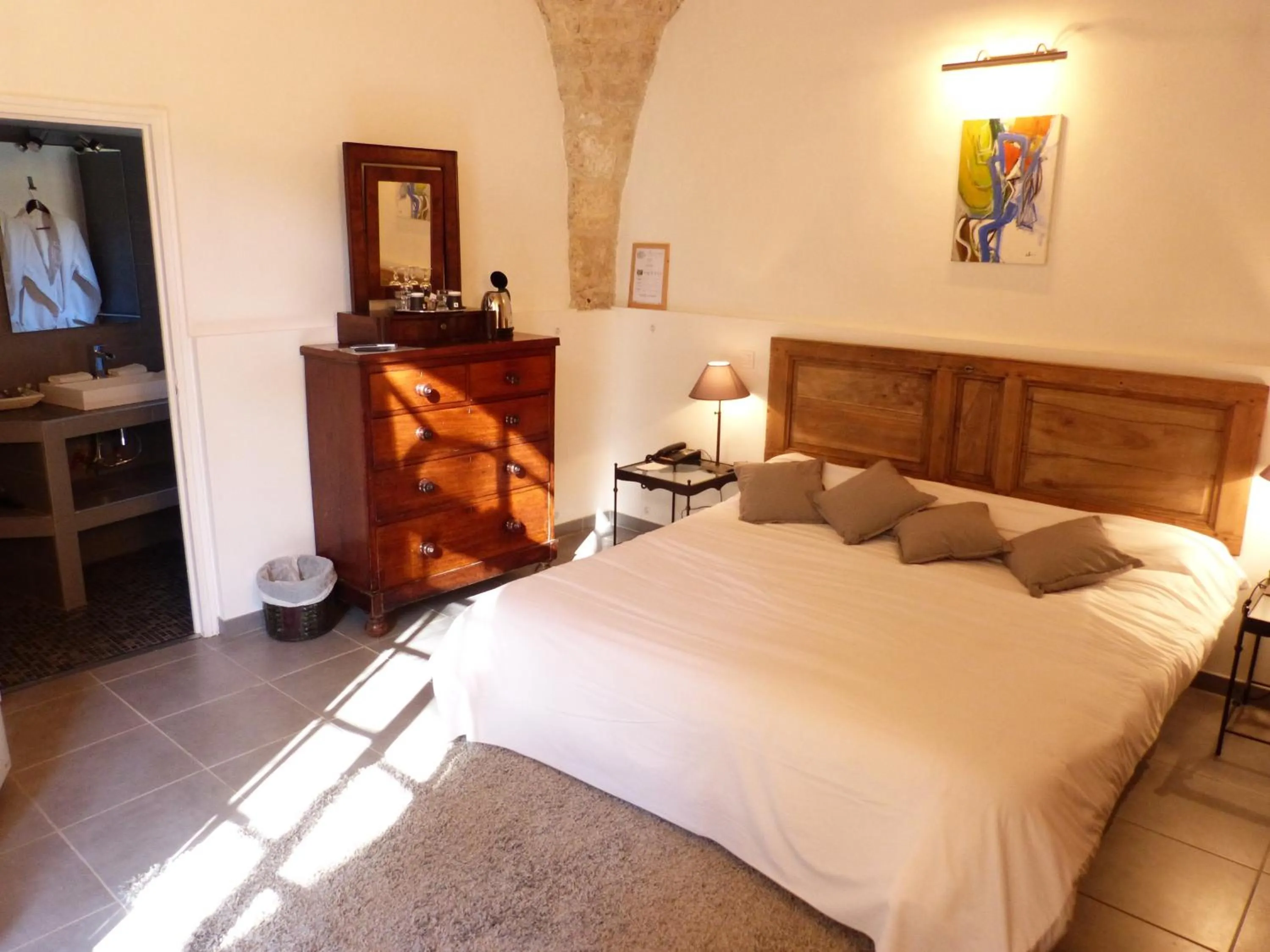 Photo of the whole room, Bed in Château d'Arpaillargues - TERITORIA