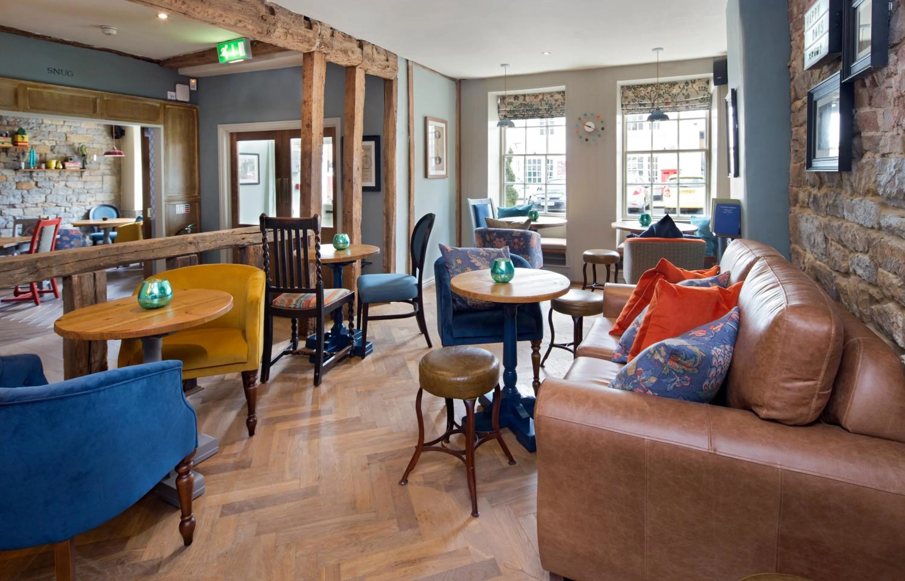 Lounge or bar in The George Townhouse