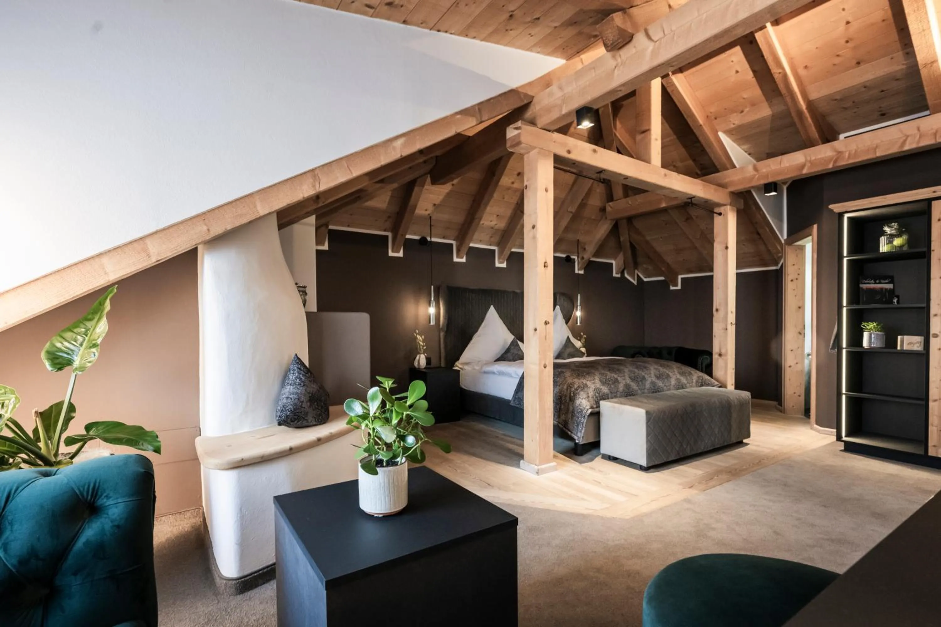 Bed in Alpstay - Hotel Acadia - Adults Mountain Home