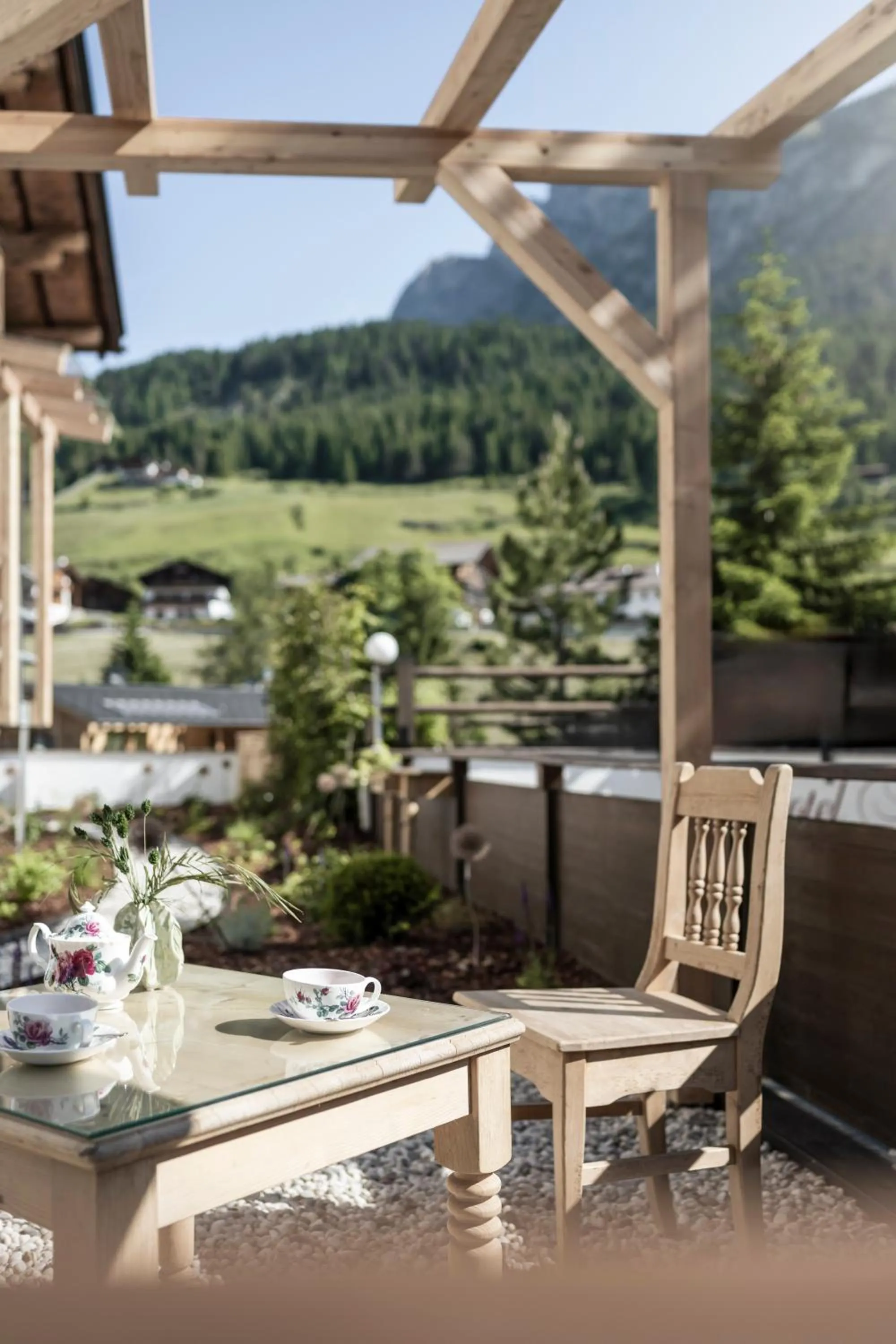 Garden in Alpstay - Hotel Acadia - Adults Mountain Home