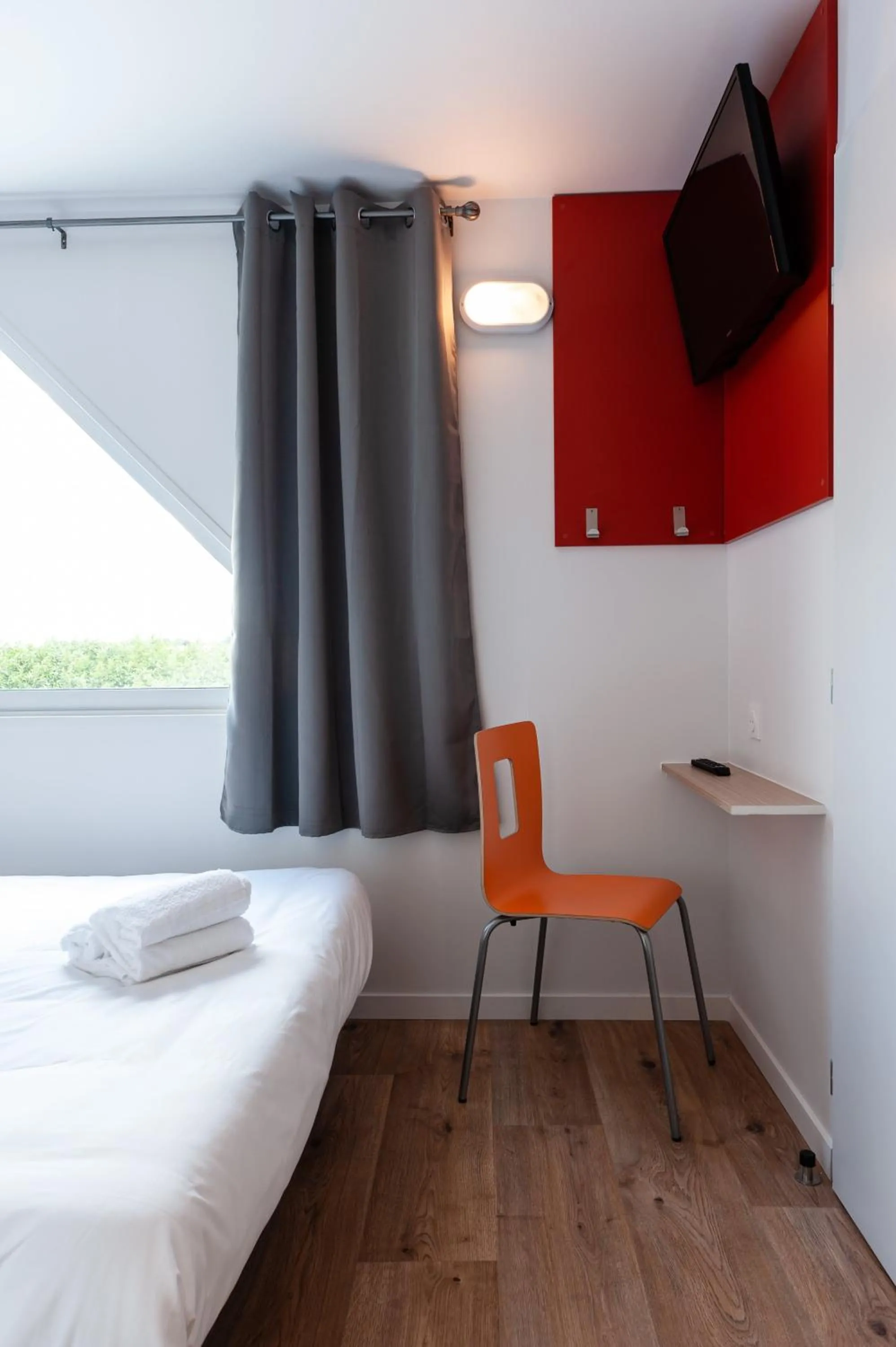 Bed in Premiere Classe Beaune