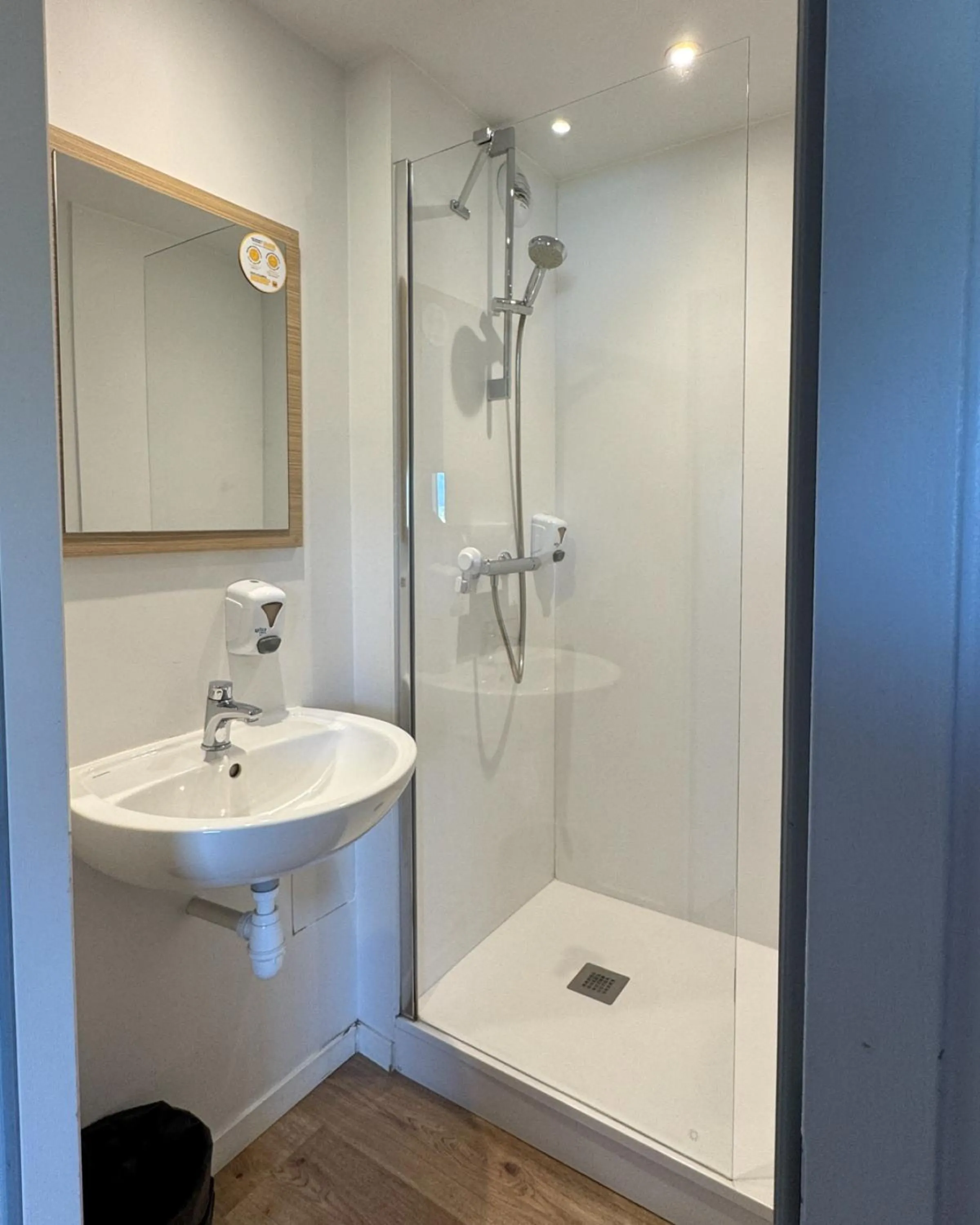 Bathroom in Premiere Classe Beaune