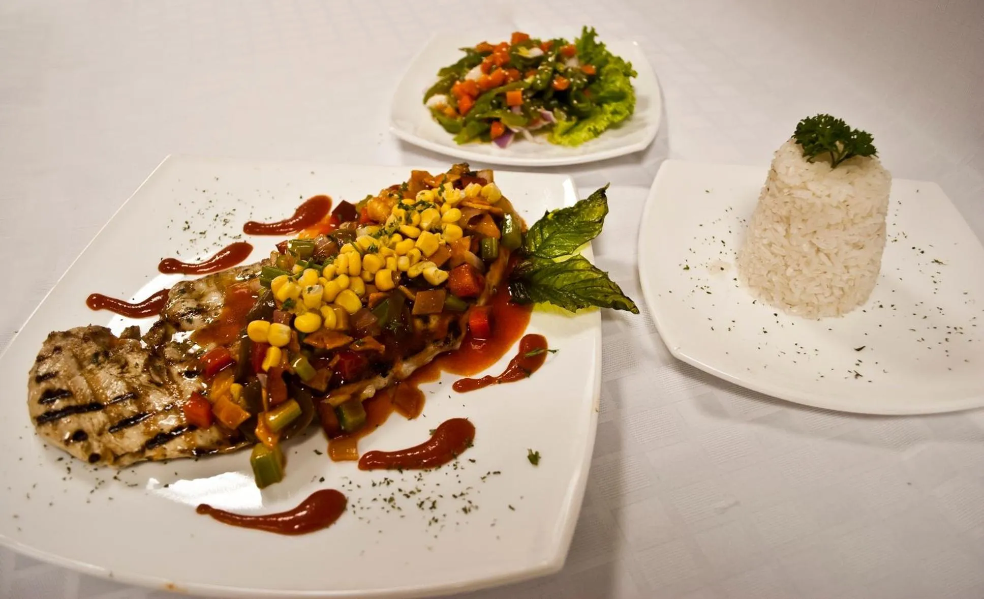 Lunch in Blu Inn Hotel