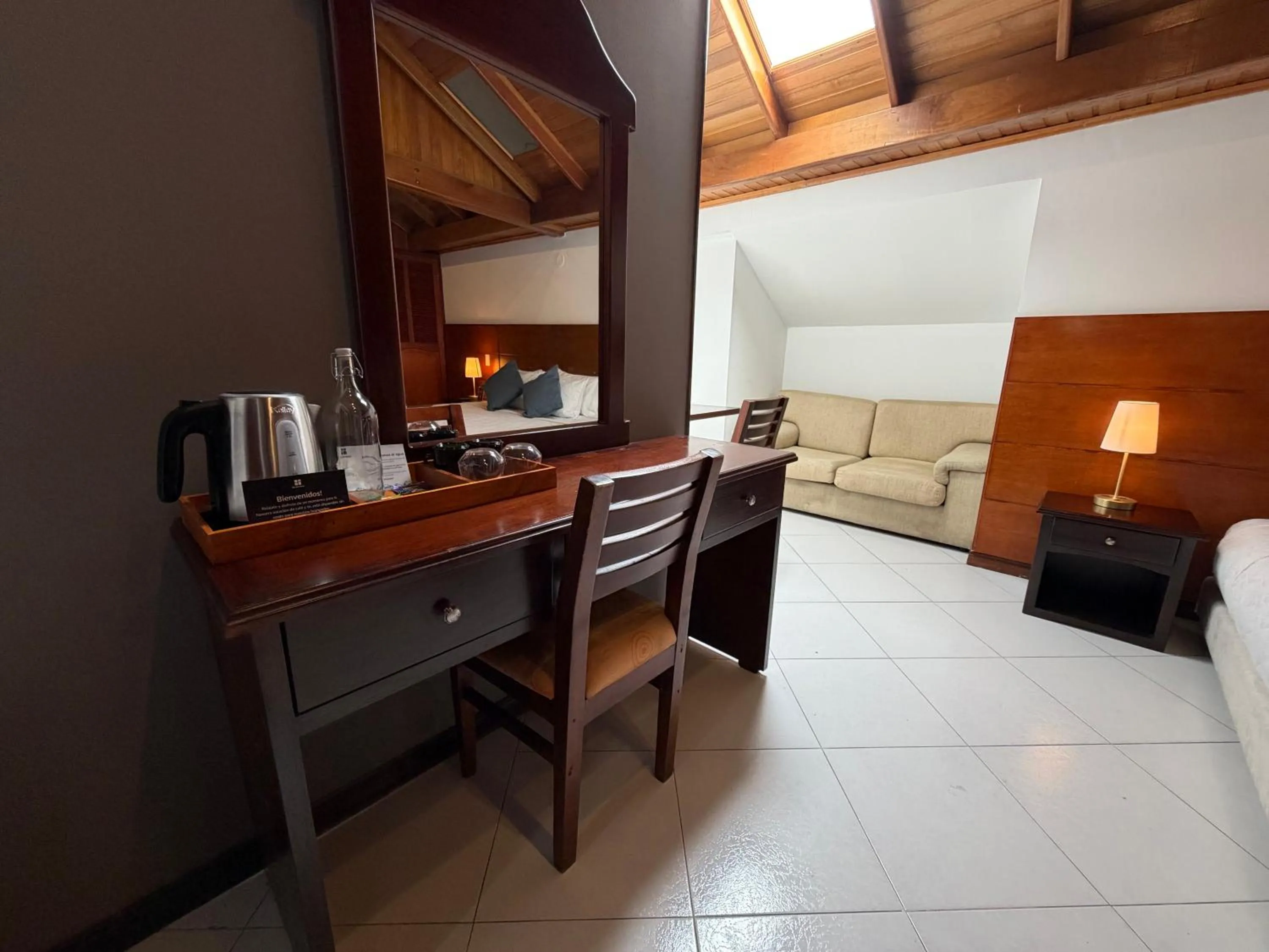 Photo of the whole room in Blu Inn Hotel