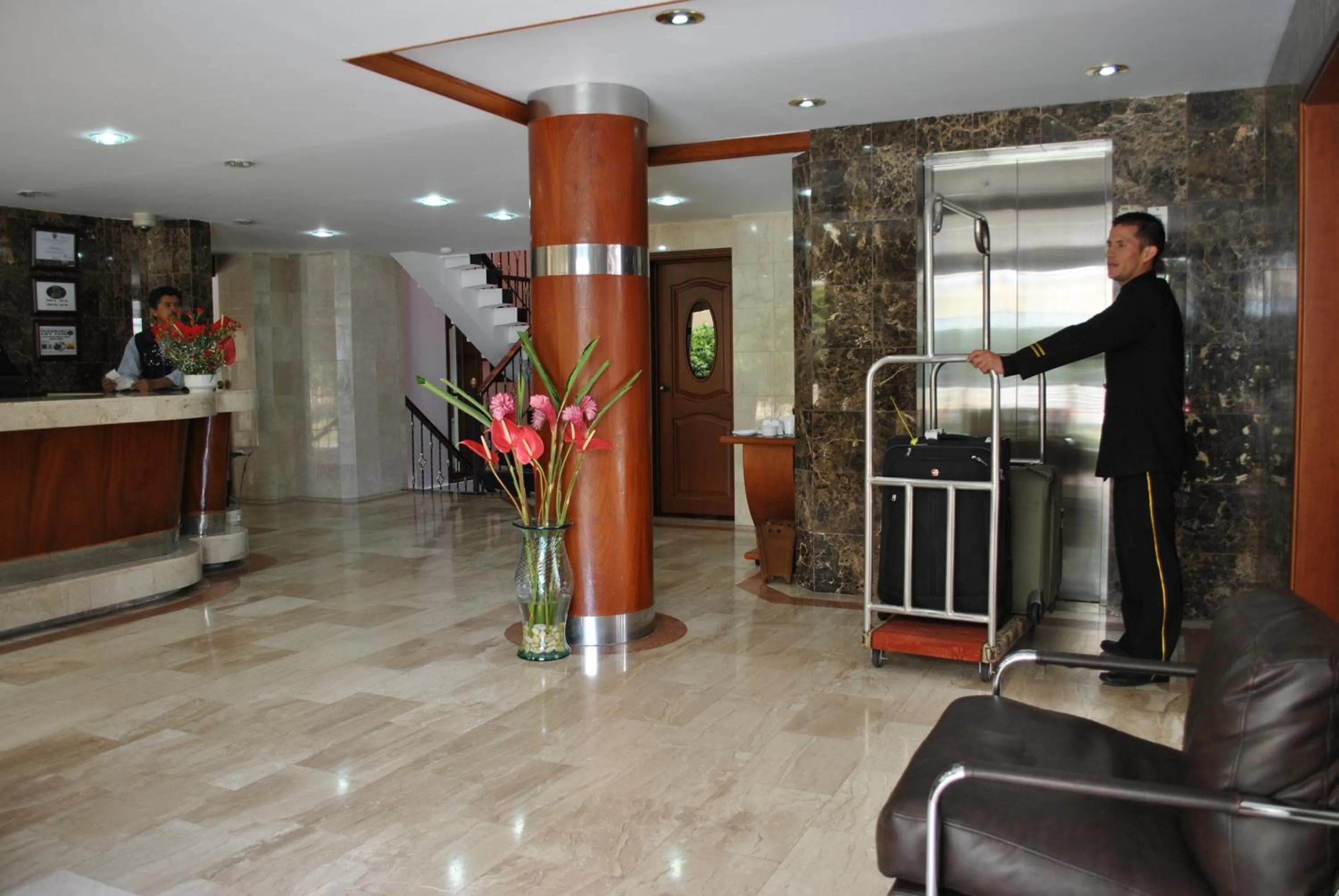 Lobby or reception in Blu Inn Hotel