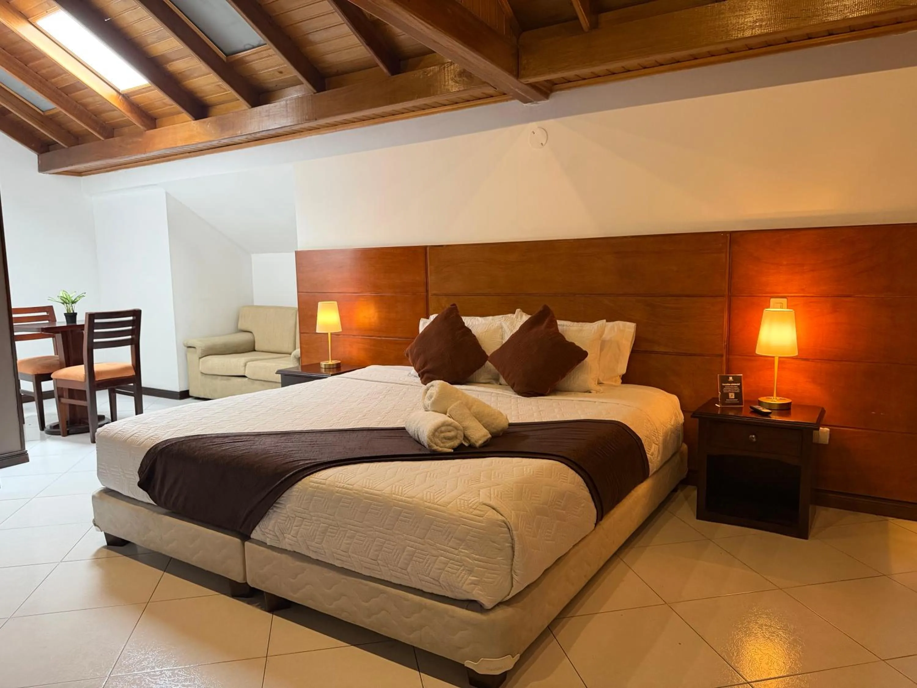 Bed in Blu Inn Hotel