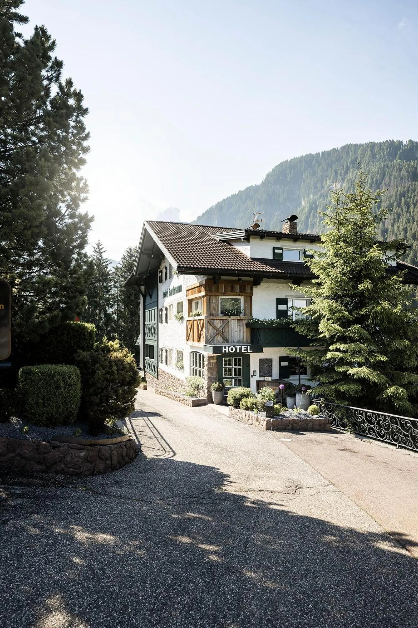 Property building in Alpstay - Chalet Hotel Hartmann - Adults Only