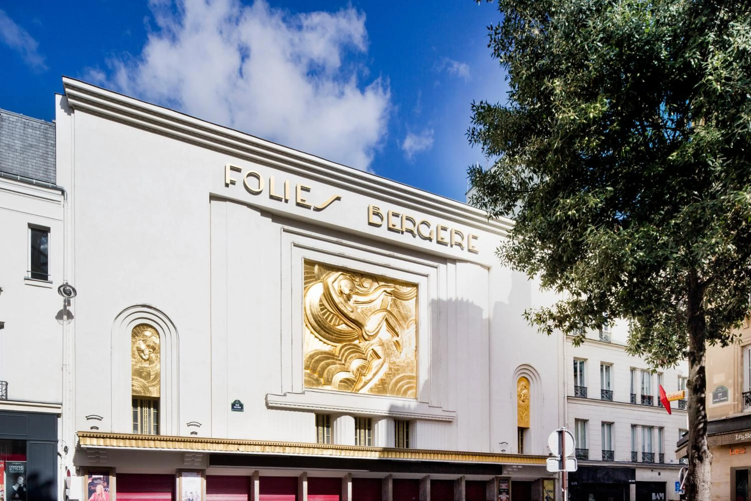 Nearby landmark in Hôtel Maxim Opéra